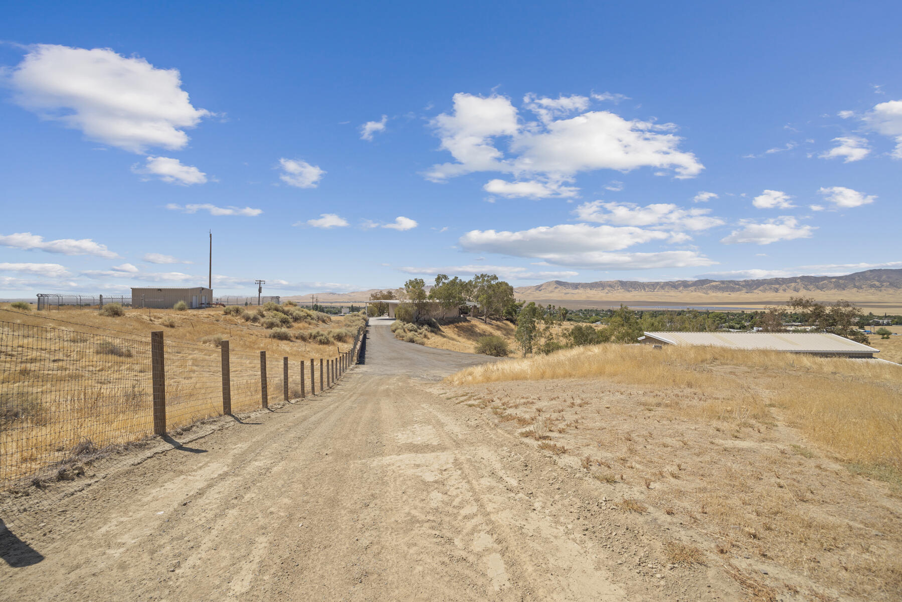 801 N 5th Ave, Avenal, CA 93204