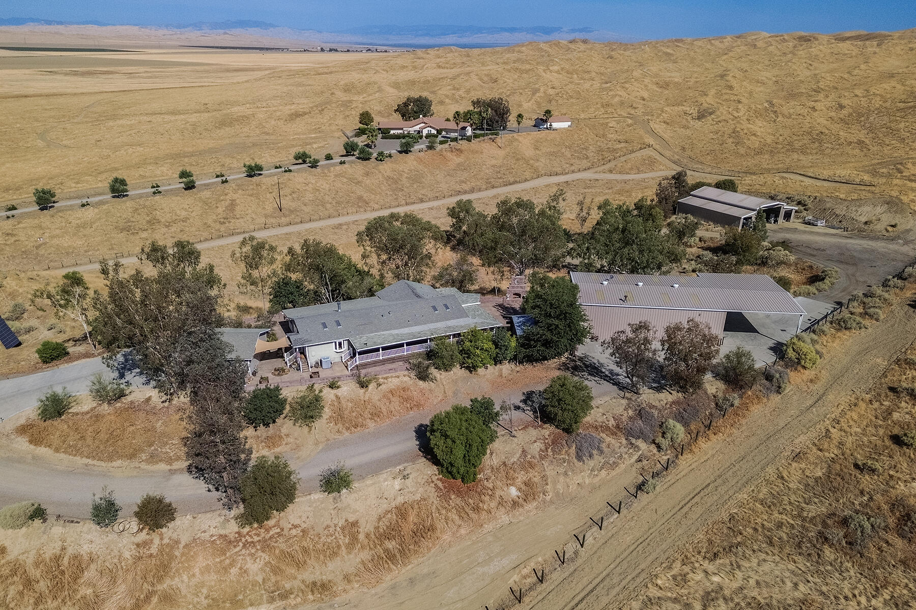 801 N 5th Ave, Avenal, CA 93204