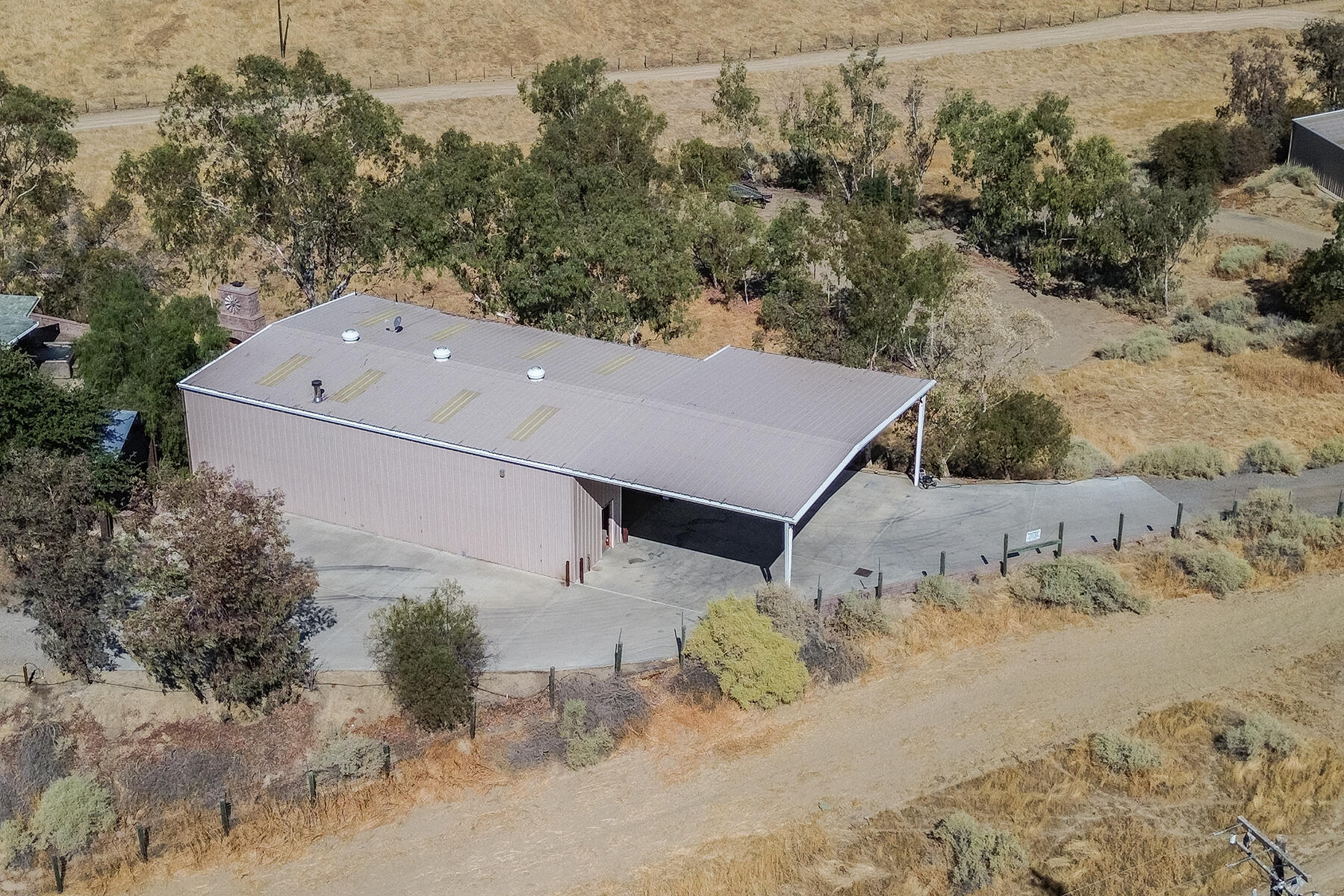 801 N 5th Ave, Avenal, CA 93204