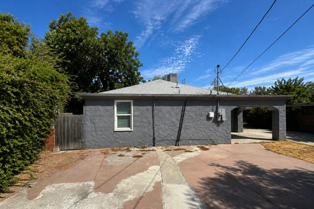 429 B St, Lemoore, CA 93245