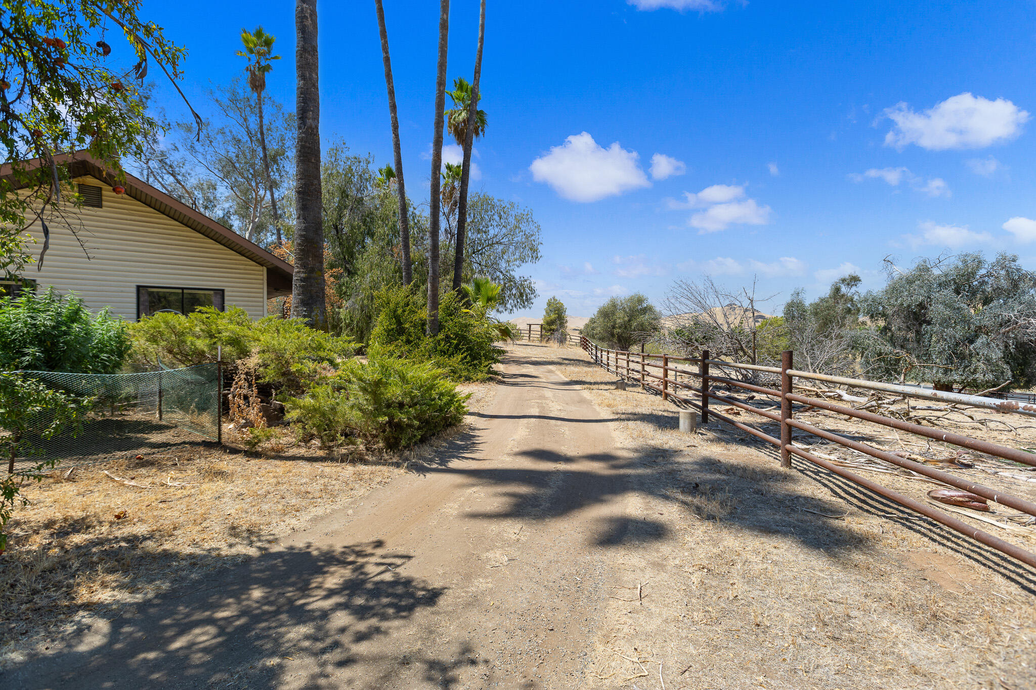 29827 Avenue 176, Porterville, CA 93257