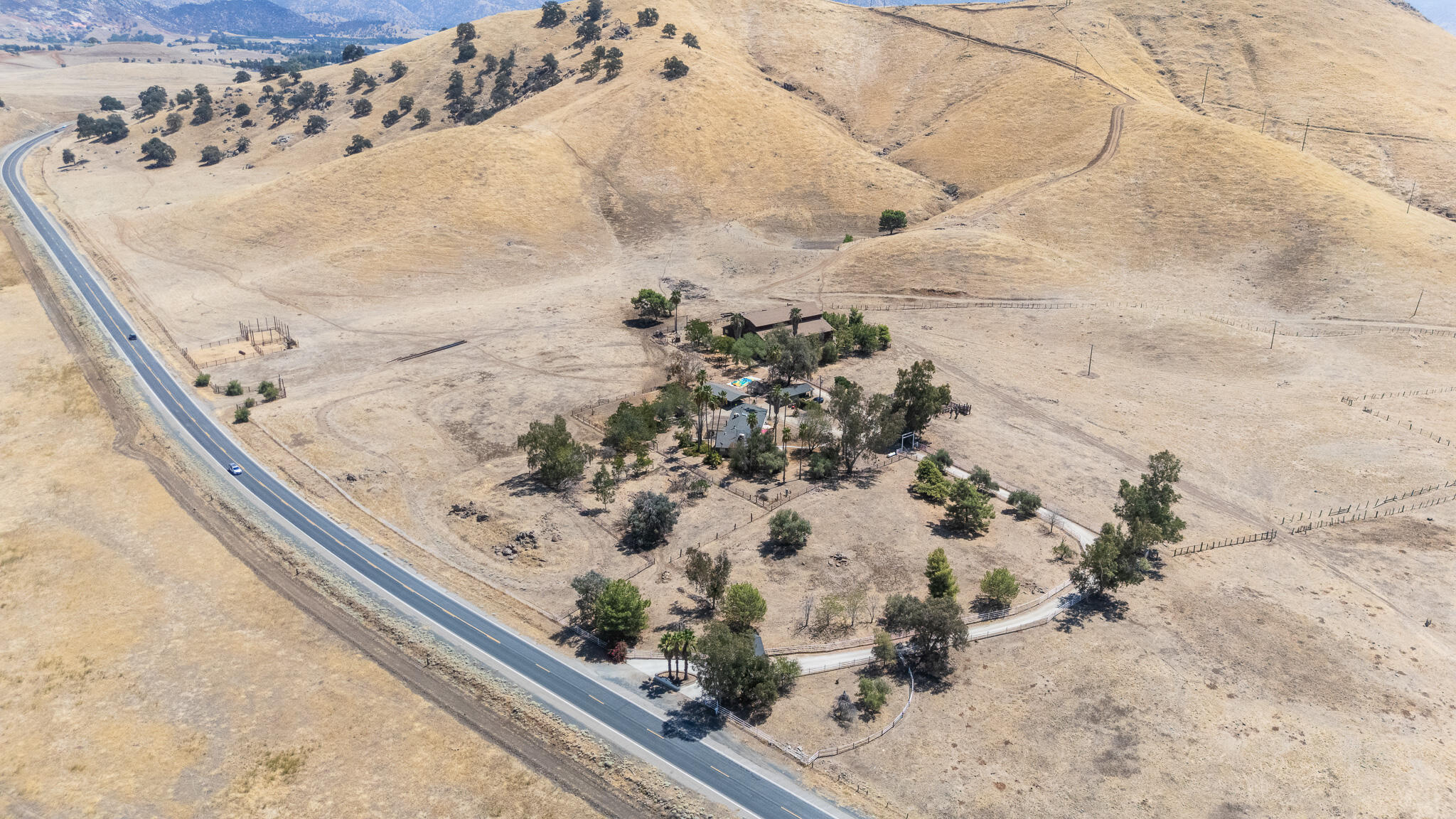 29827 Avenue 176, Porterville, CA 93257