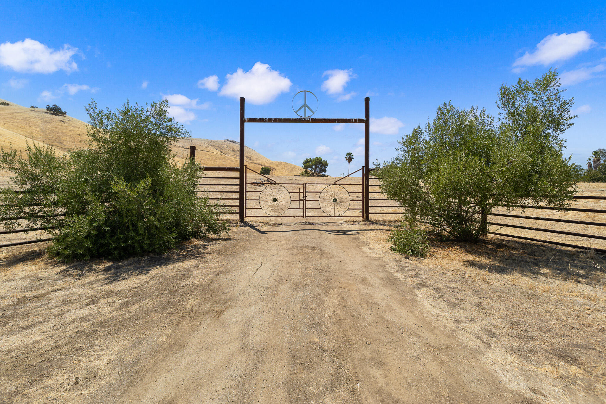 29827 Avenue 176, Porterville, CA 93257