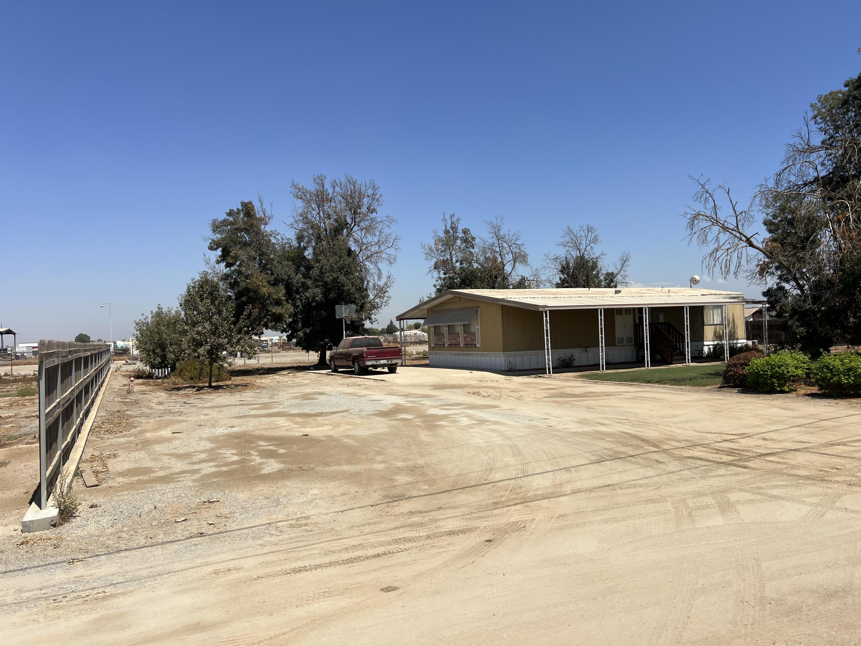 14144 Road 152, Tipton, CA 93272