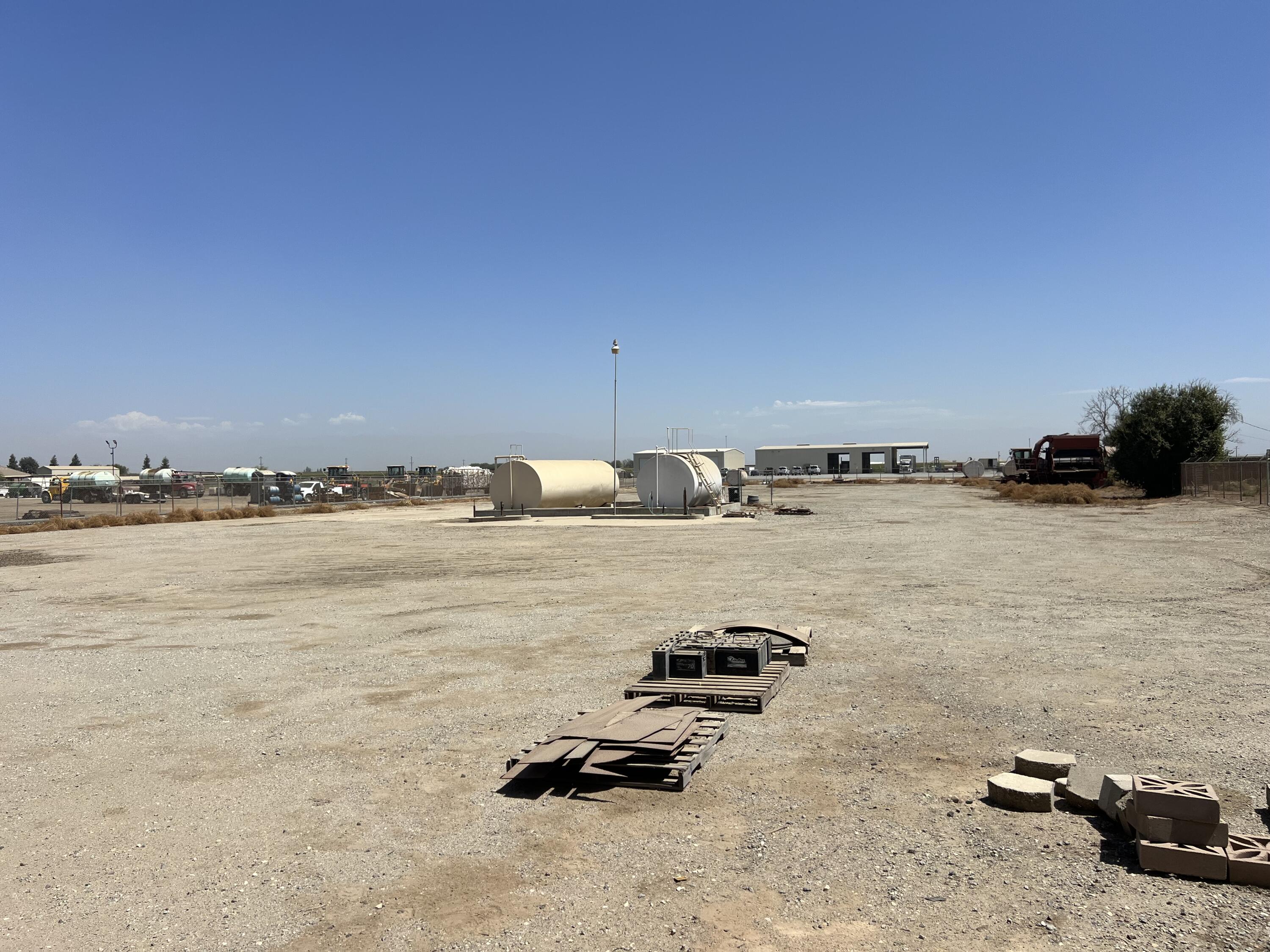 14144 Road 152, Tipton, CA 93272