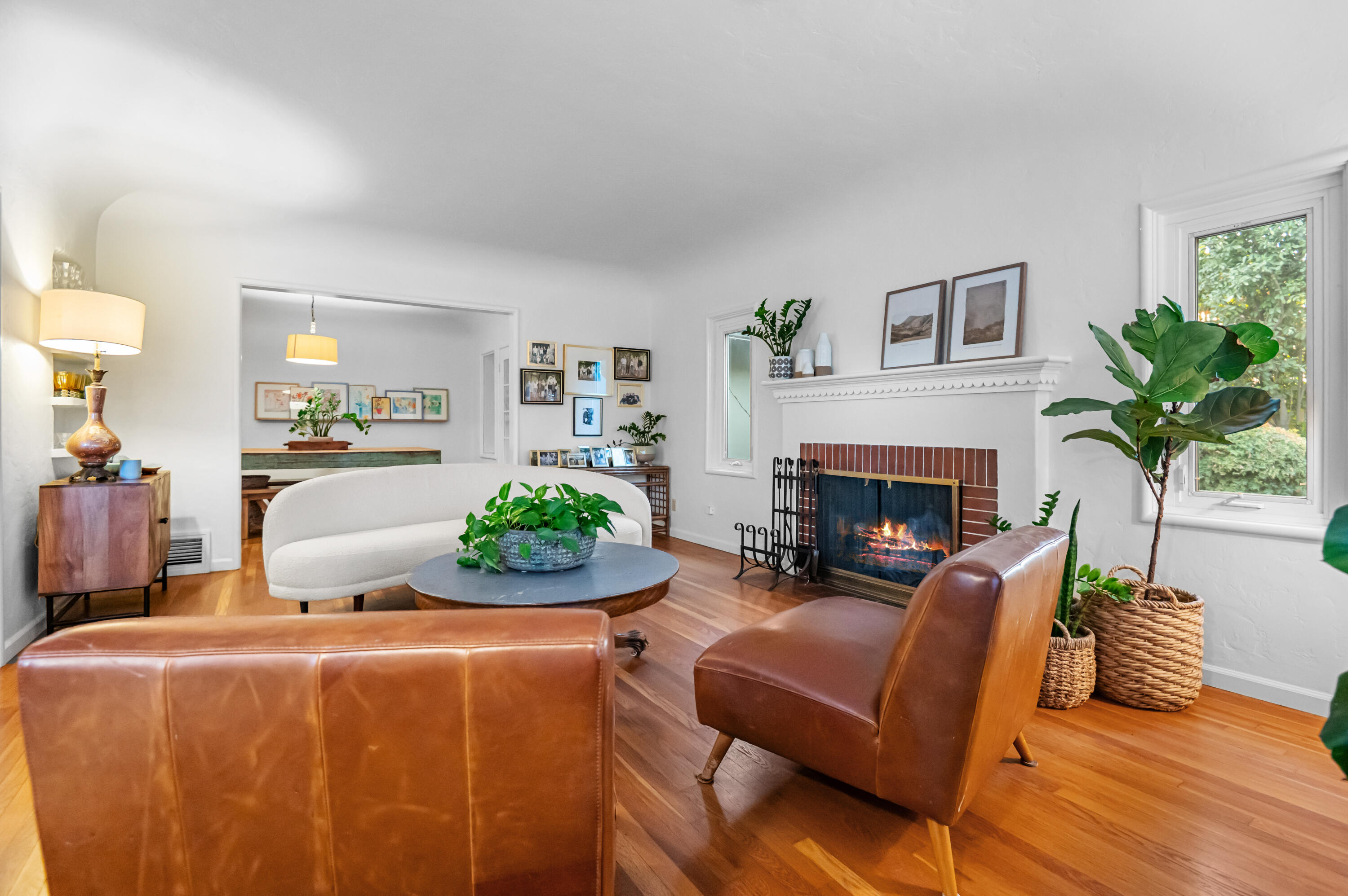 1401 W Myrtle, Visalia, CA 93277
