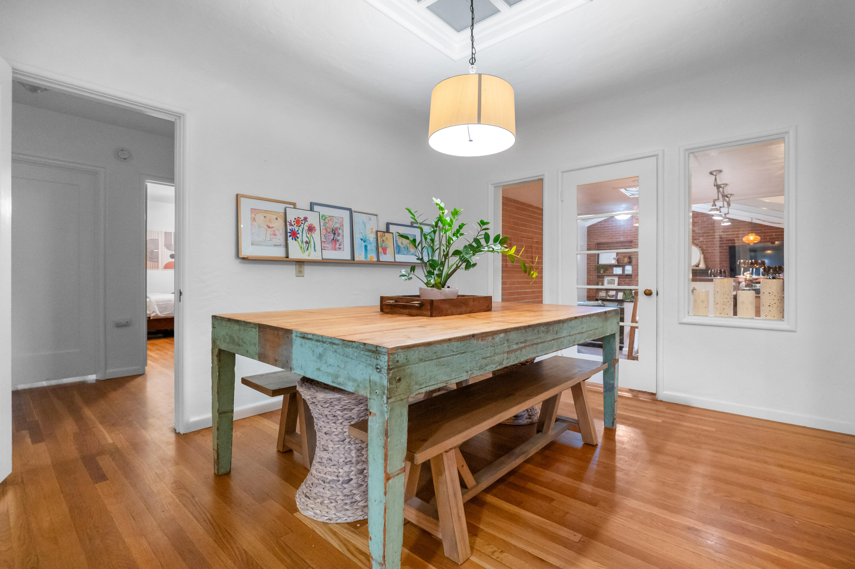 1401 W Myrtle, Visalia, CA 93277