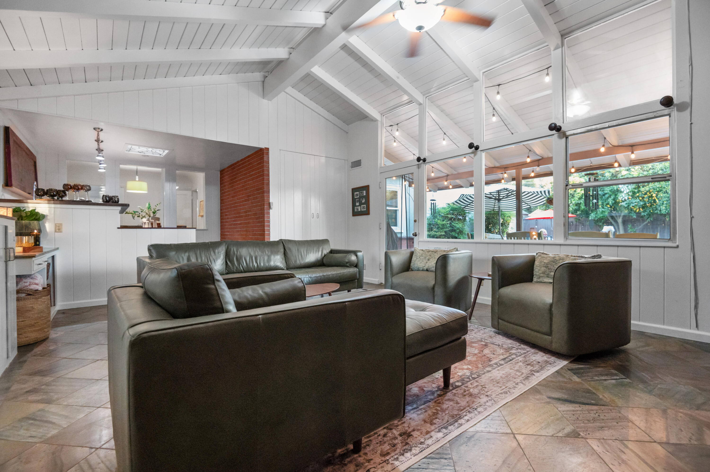 1401 W Myrtle, Visalia, CA 93277