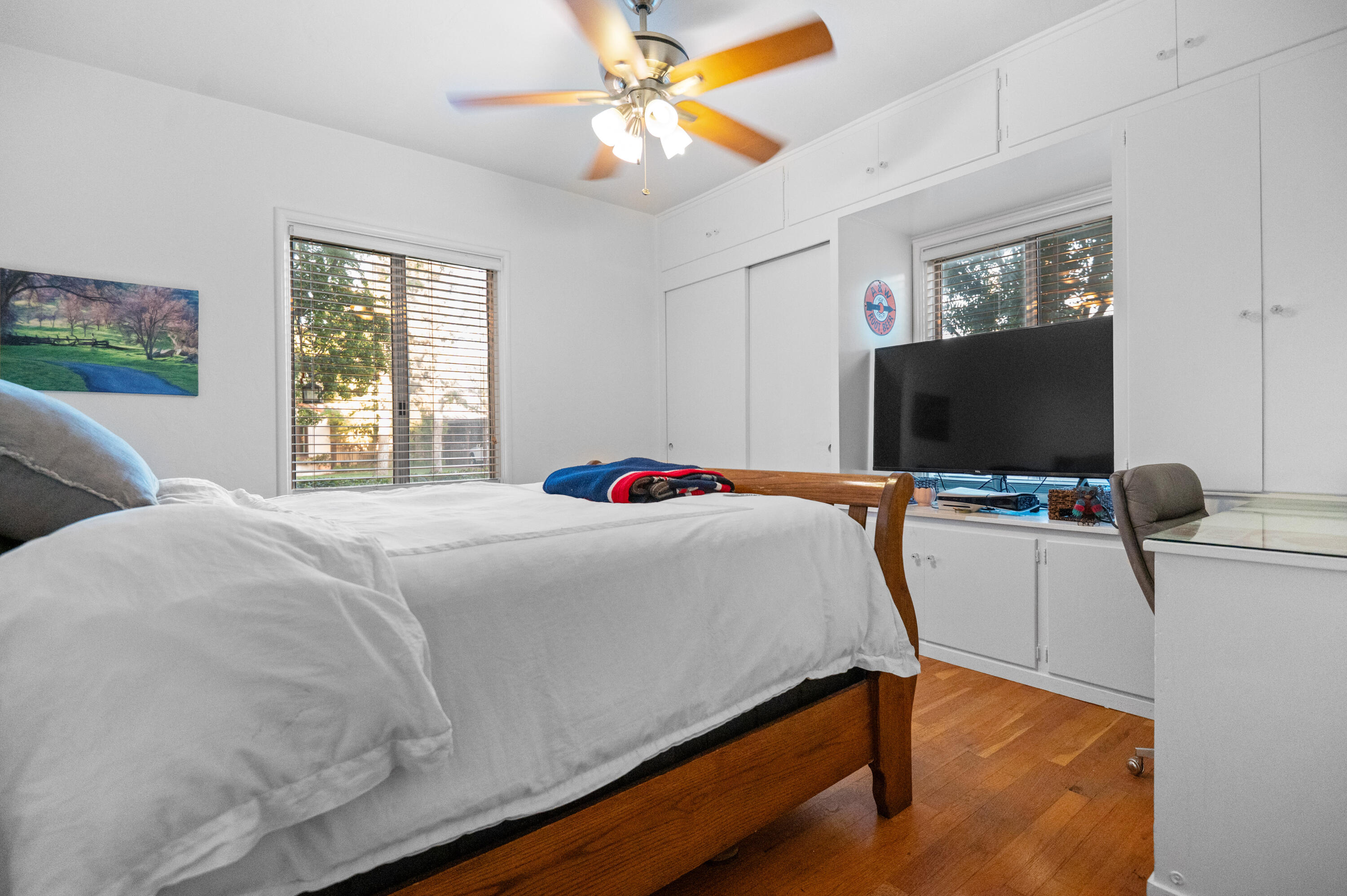 1401 W Myrtle, Visalia, CA 93277