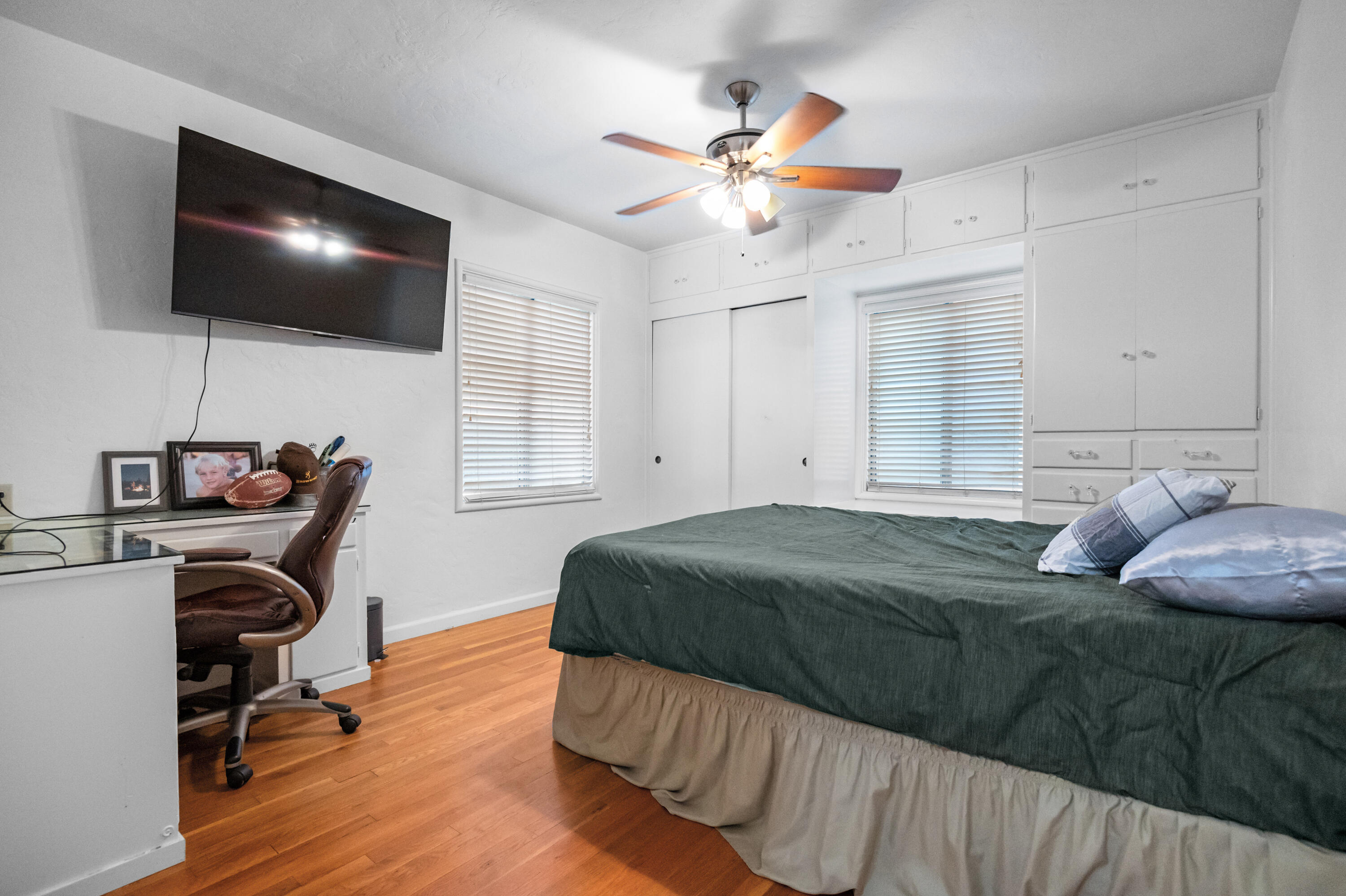 1401 W Myrtle, Visalia, CA 93277