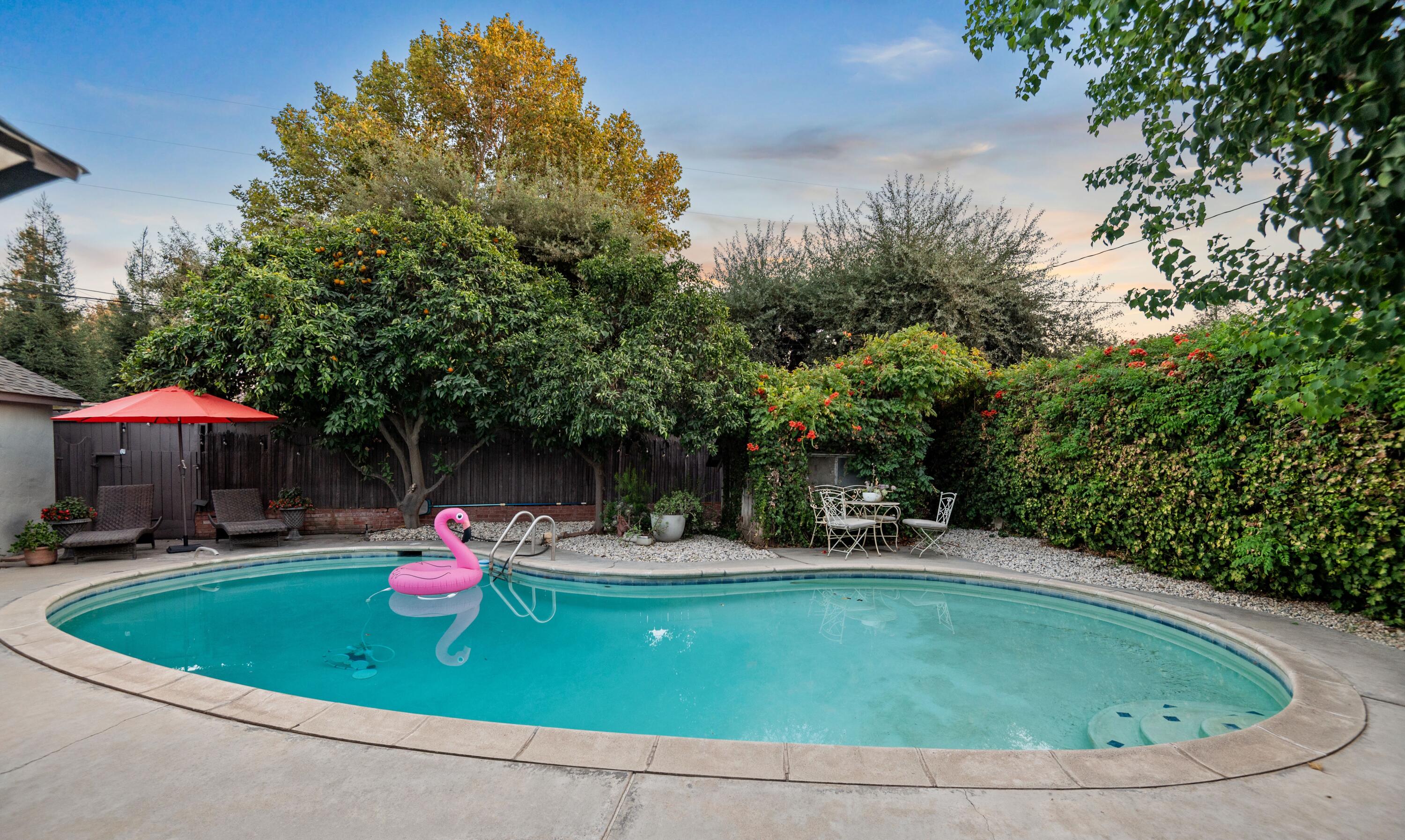 1401 W Myrtle, Visalia, CA 93277