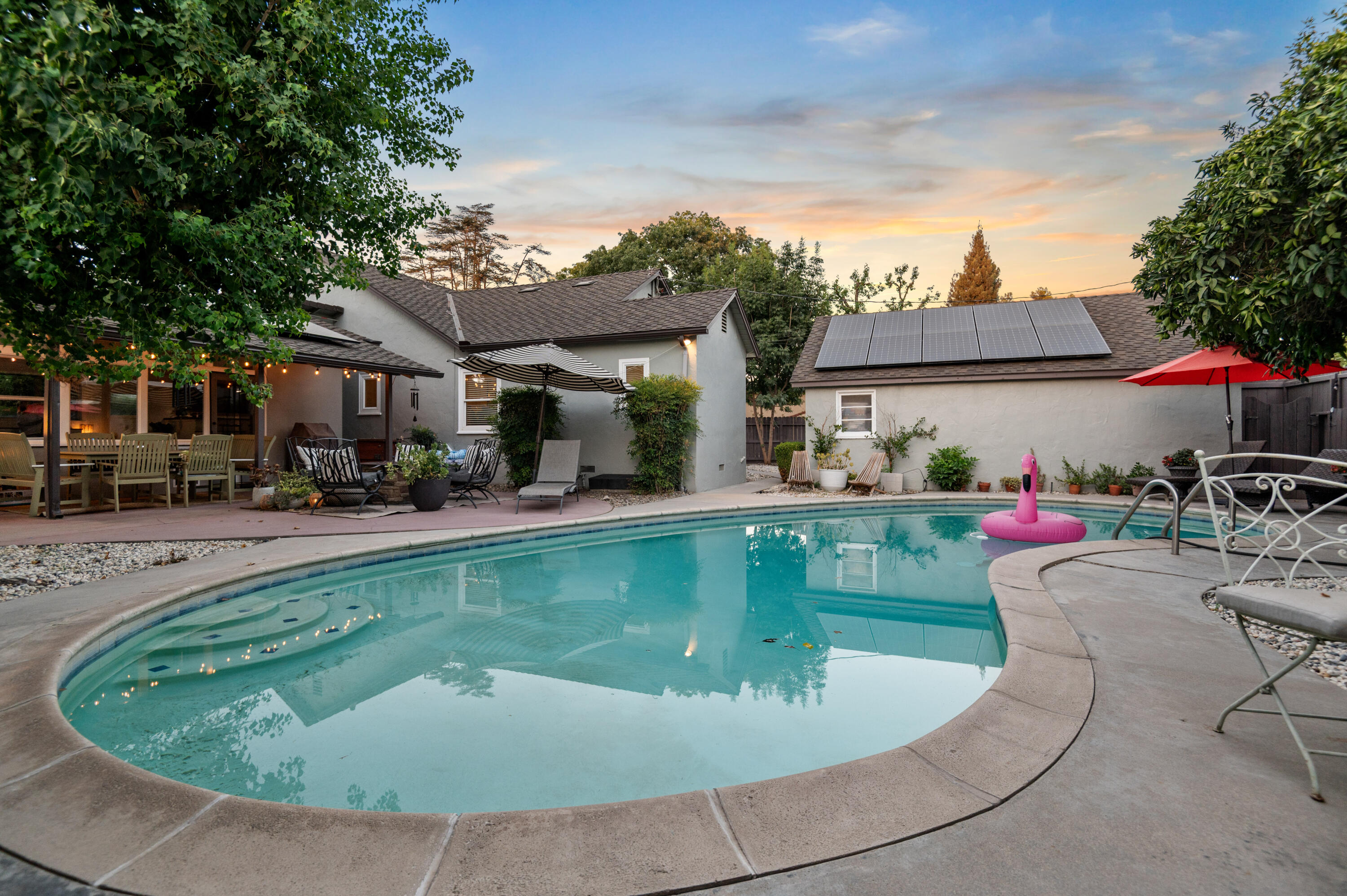 1401 W Myrtle, Visalia, CA 93277