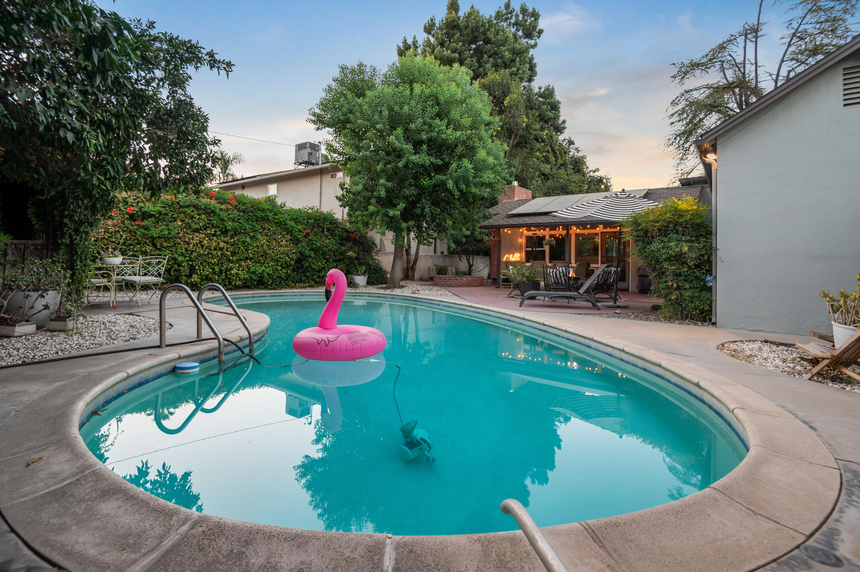 1401 W Myrtle, Visalia, CA 93277