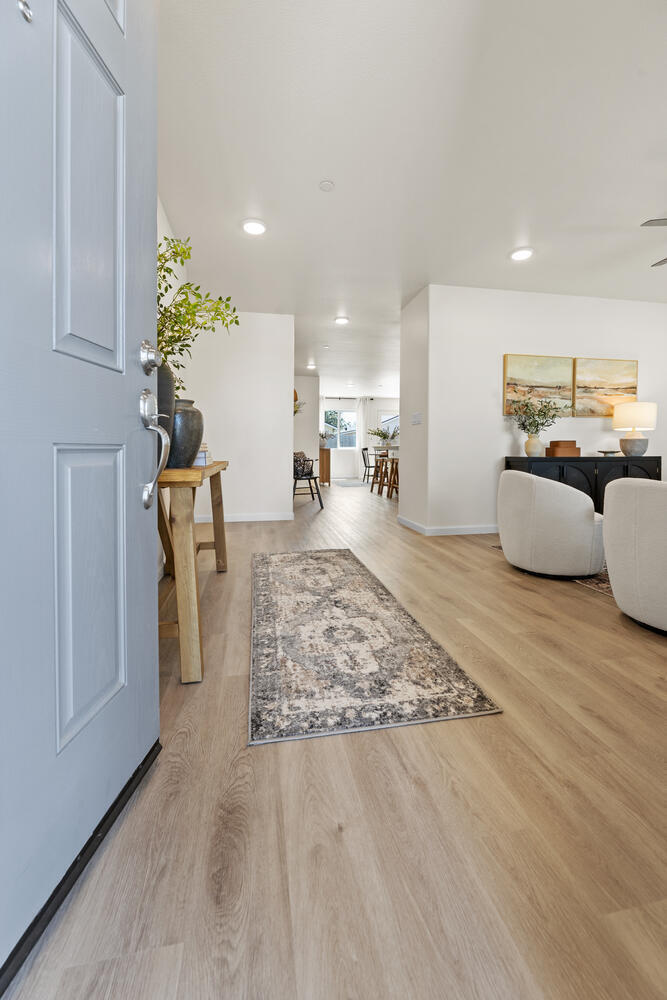 30653 Marigold Rd, Visalia, CA 93291