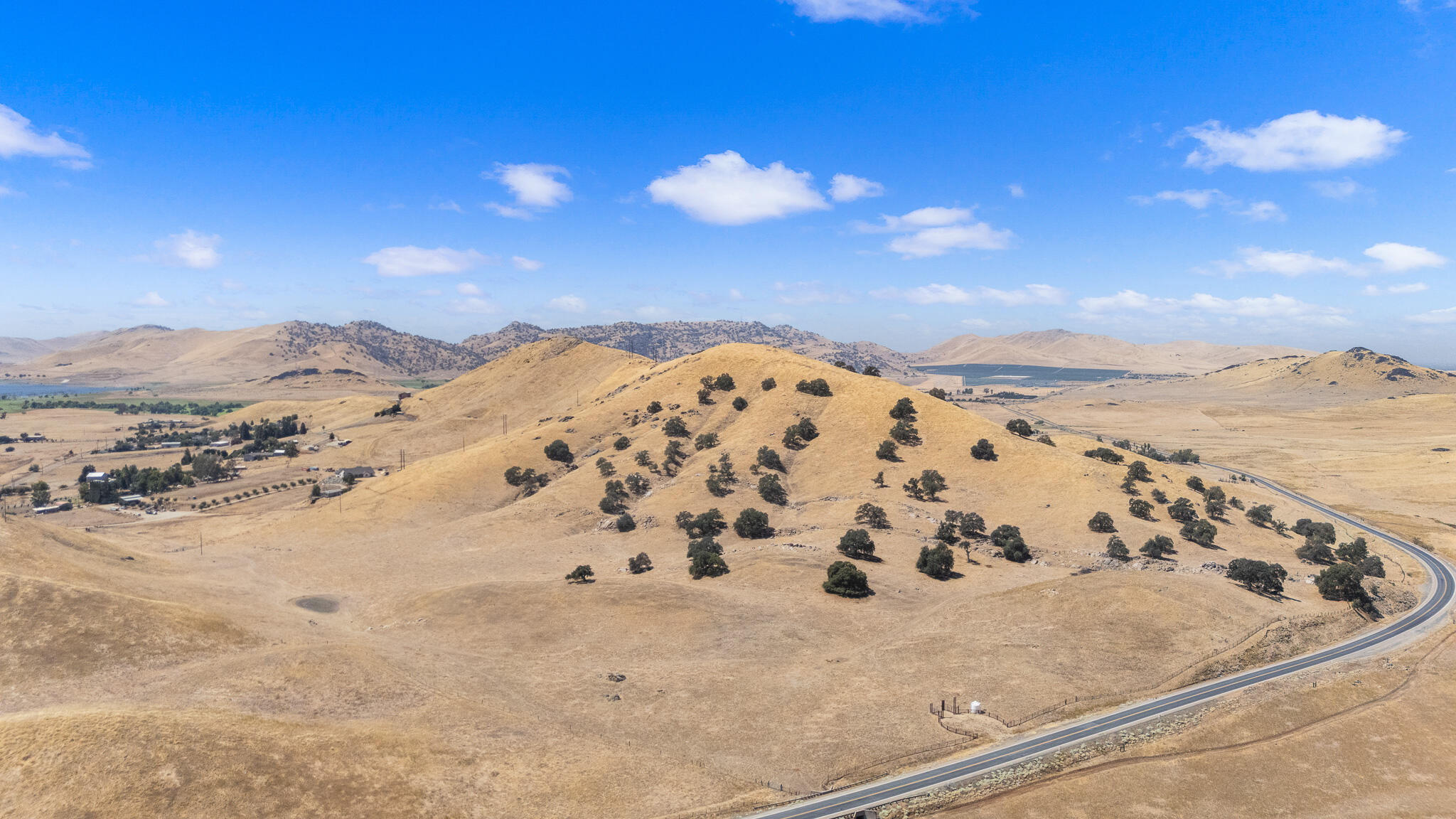 29827 SW Avenue 176, Porterville, CA 93257