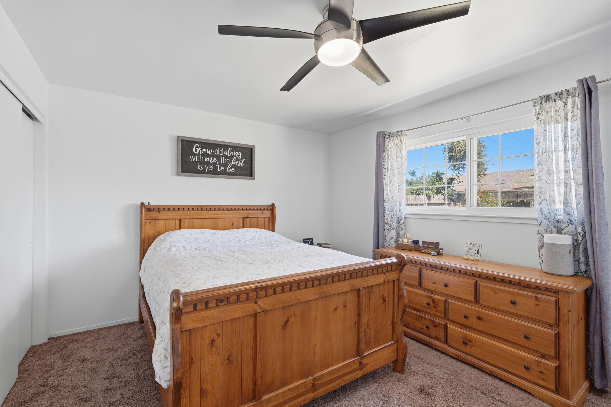 1738 W Monte Vista Ave, Visalia, CA 93277
