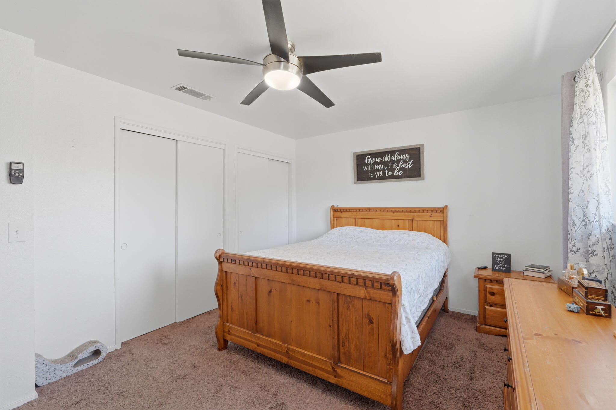 1738 W Monte Vista Ave, Visalia, CA 93277