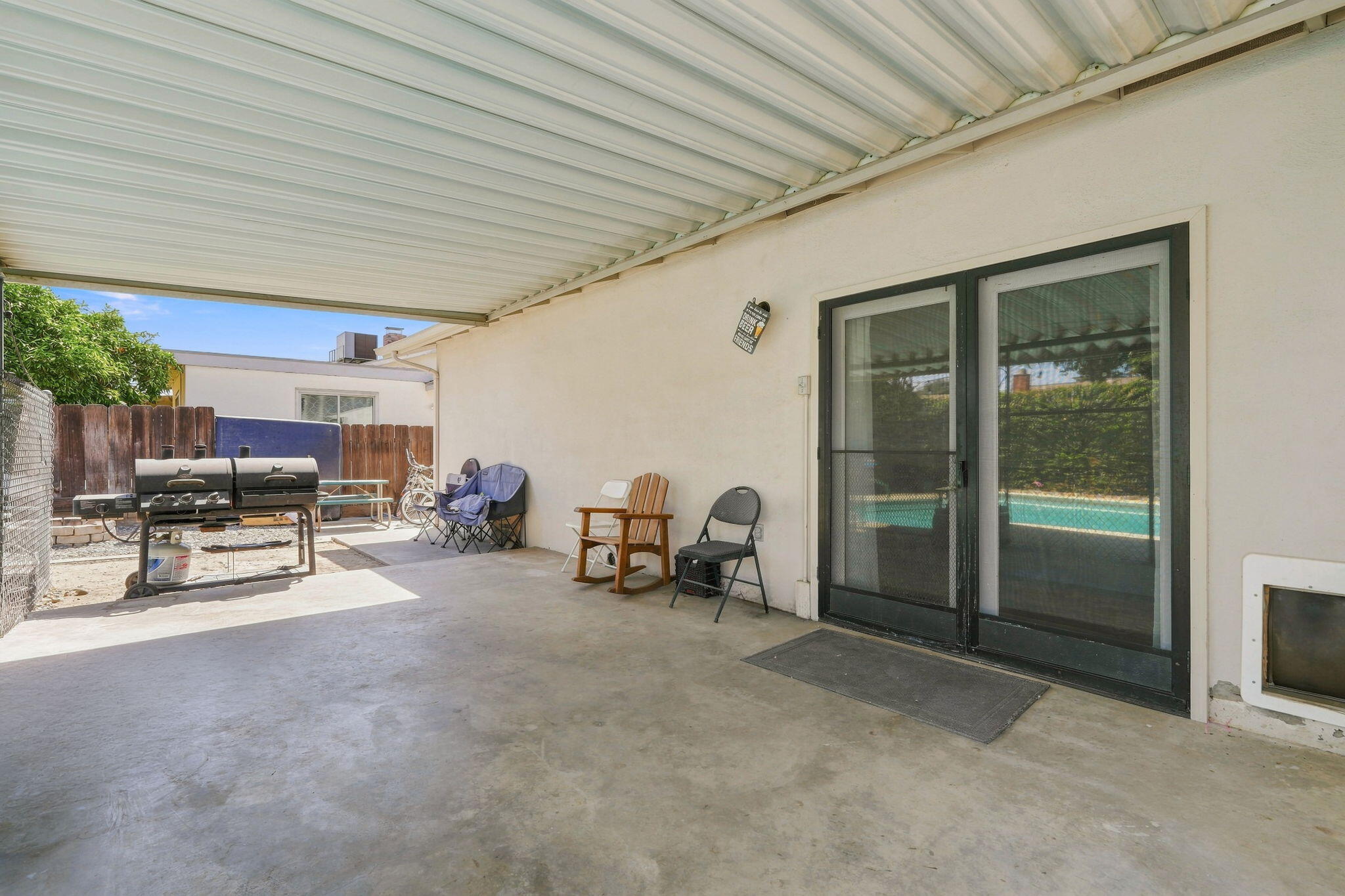 1738 W Monte Vista Ave, Visalia, CA 93277