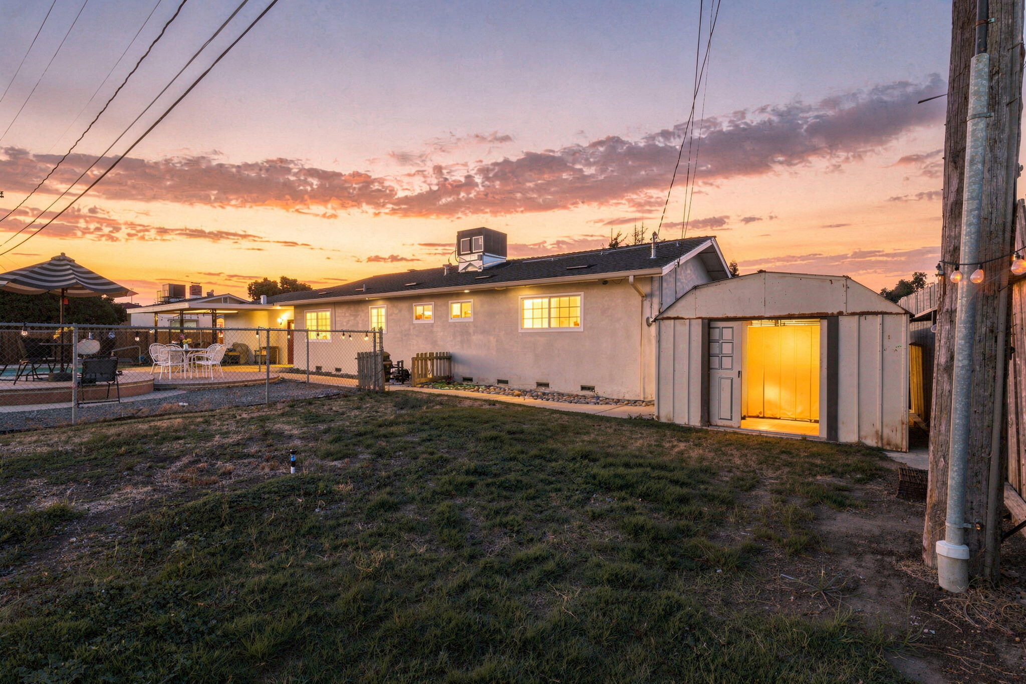 1738 W Monte Vista Ave, Visalia, CA 93277