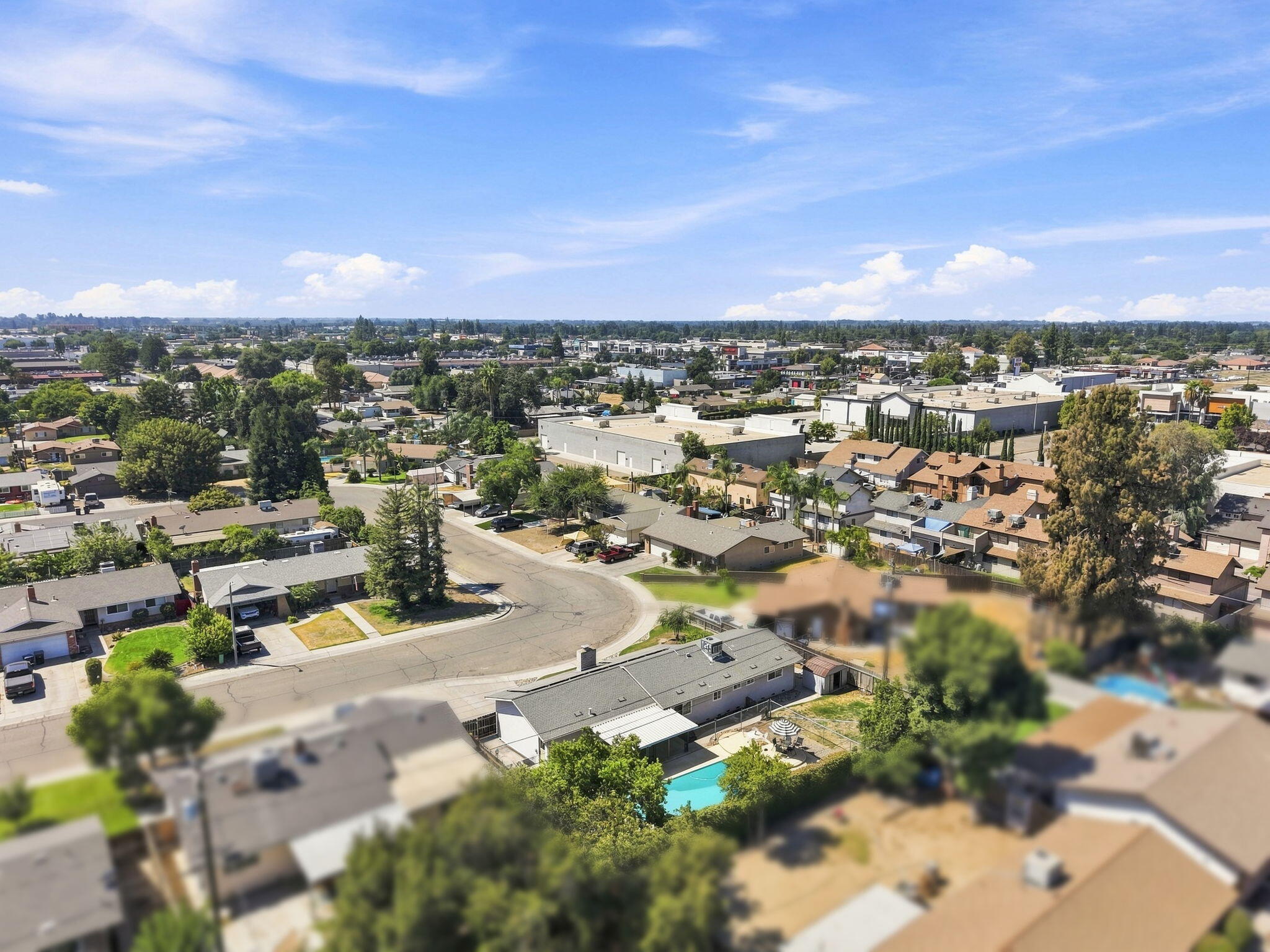 1738 W Monte Vista Ave, Visalia, CA 93277