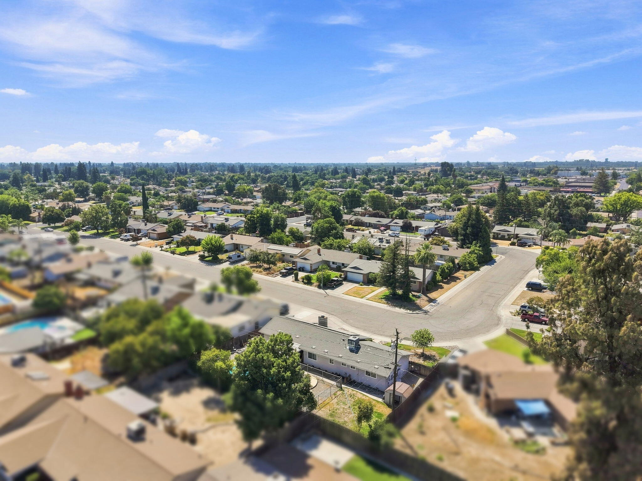 1738 W Monte Vista Ave, Visalia, CA 93277
