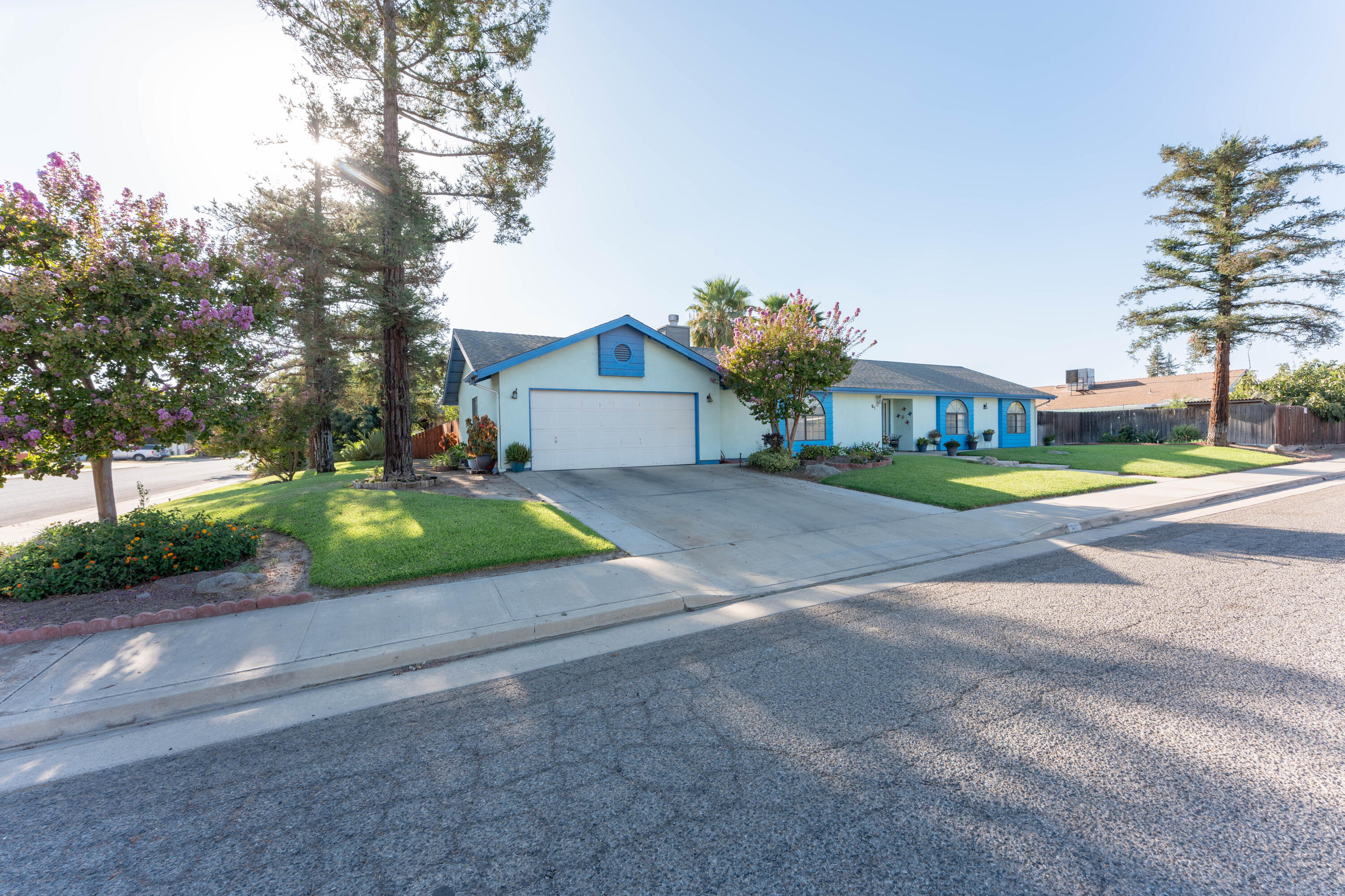 91 N Silver Maple Way, Porterville, CA 93257