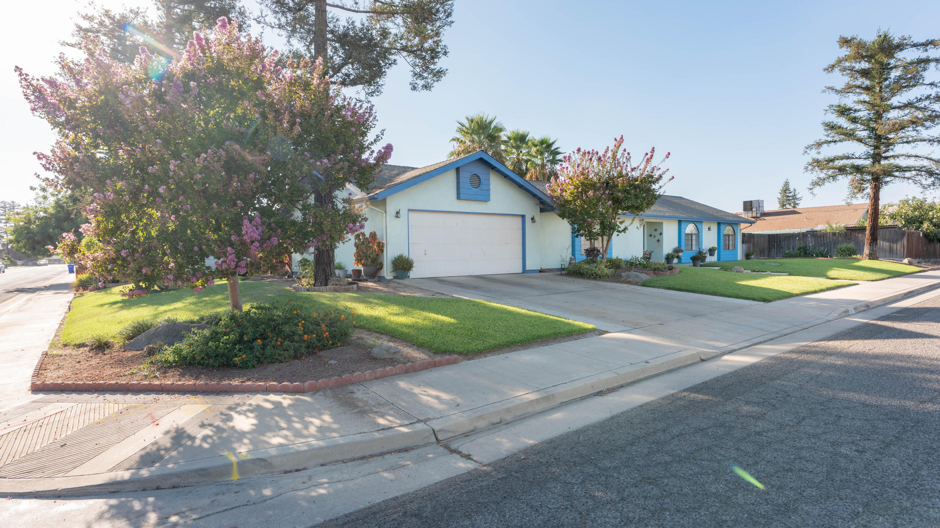 91 N Silver Maple Way, Porterville, CA 93257