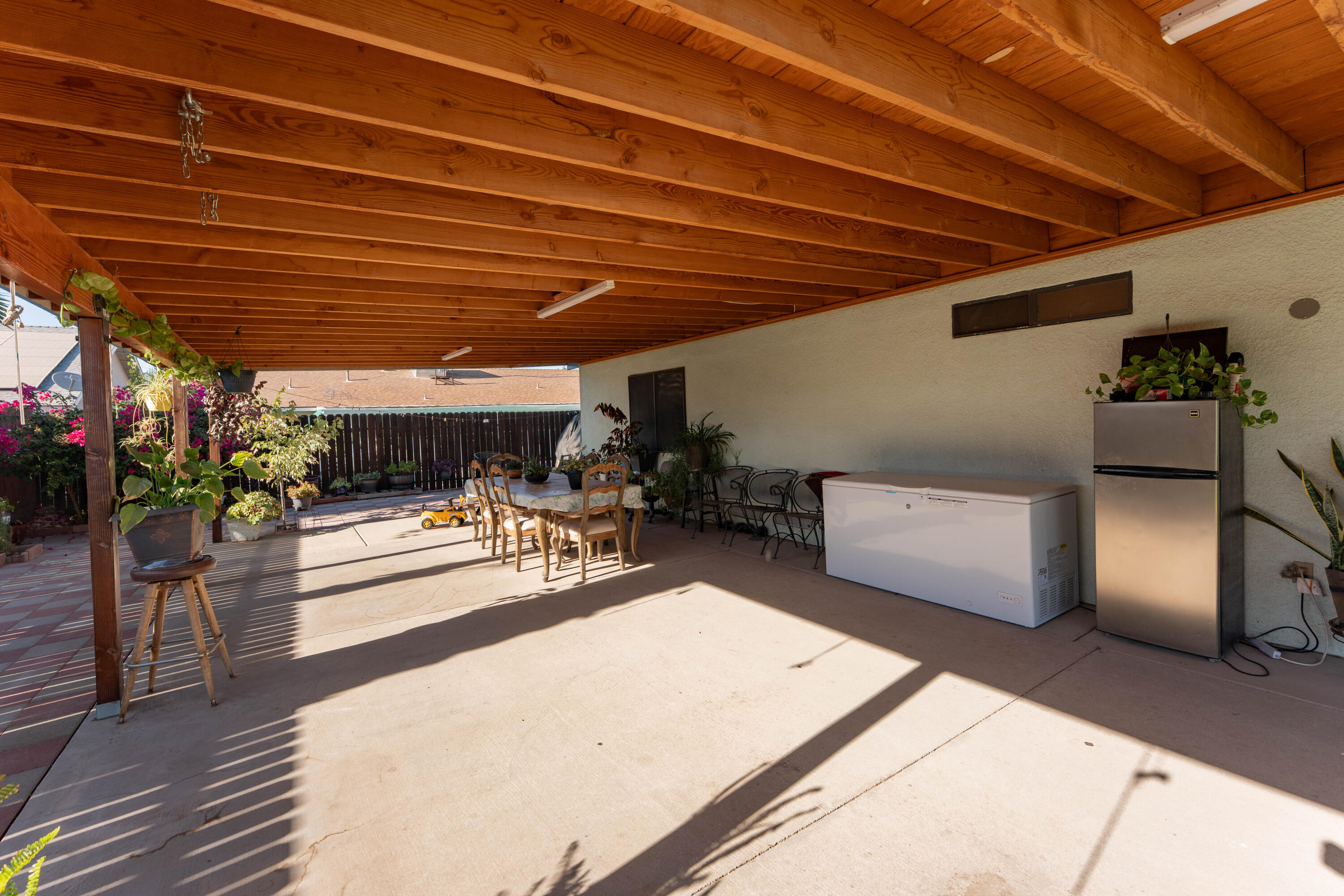 91 N Silver Maple Way, Porterville, CA 93257