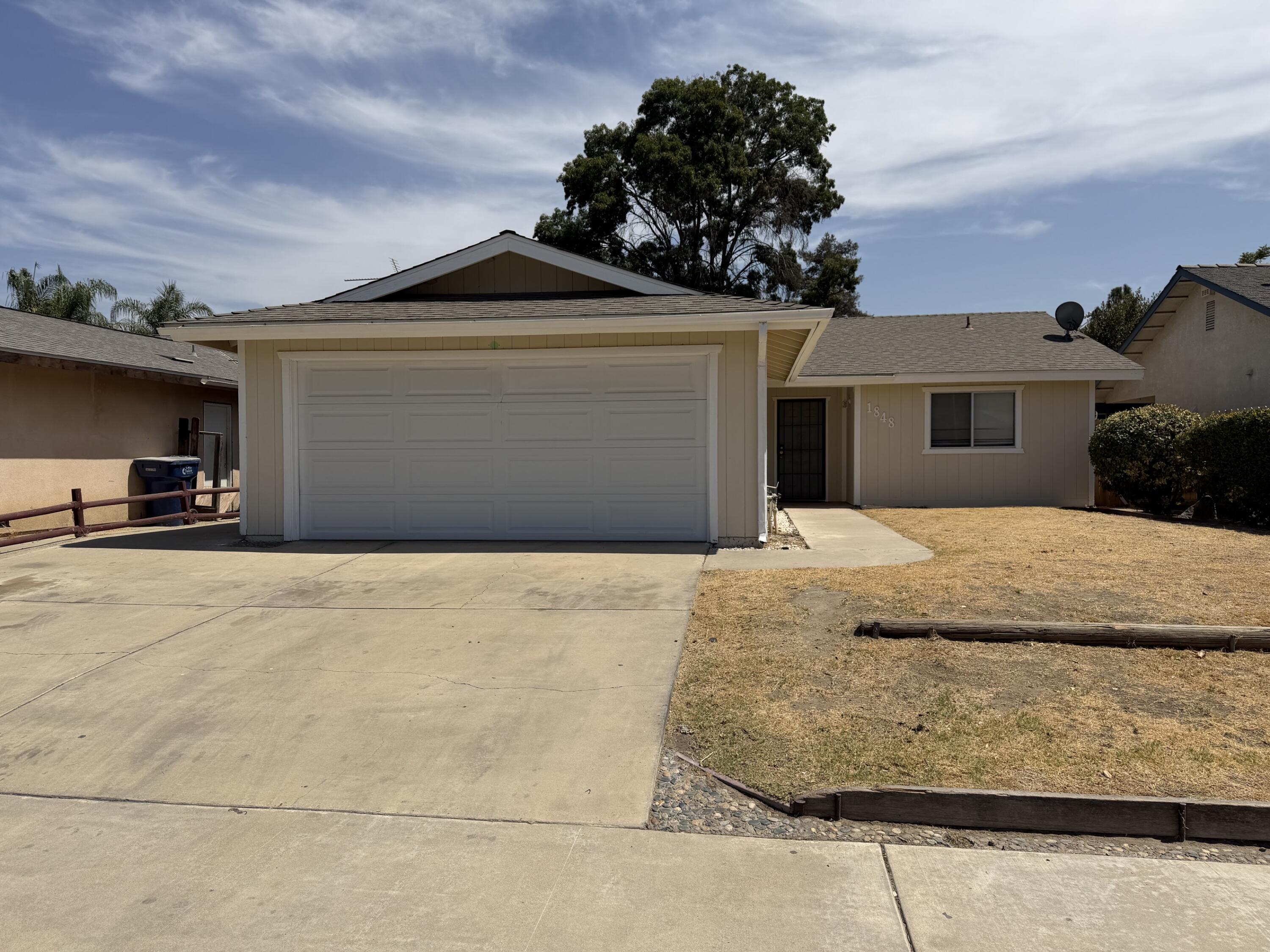 1848 Cassidy St, Tulare, CA 93274