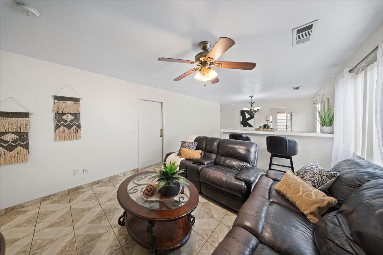 461 Rio Bonito St, Porterville, CA 93257