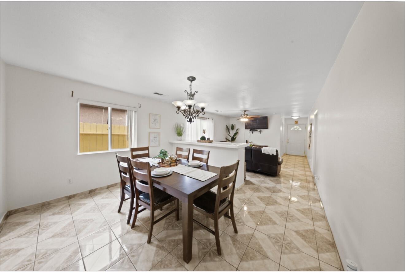 461 Rio Bonito St, Porterville, CA 93257