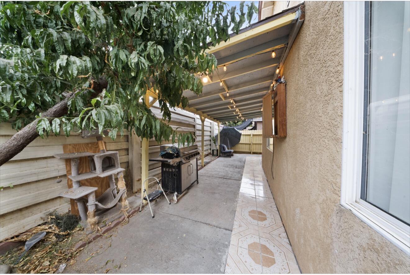 461 Rio Bonito St, Porterville, CA 93257