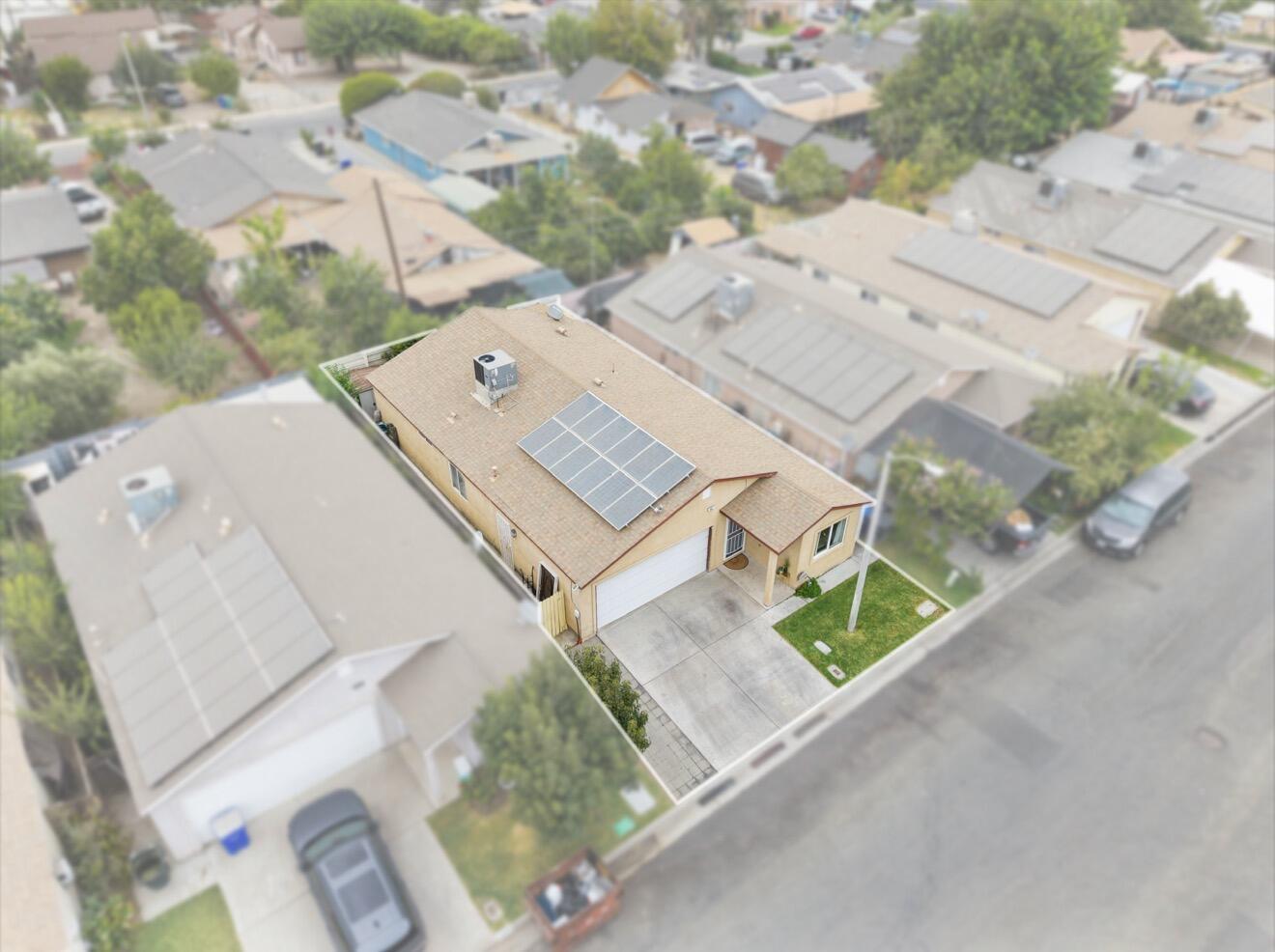 461 Rio Bonito St, Porterville, CA 93257