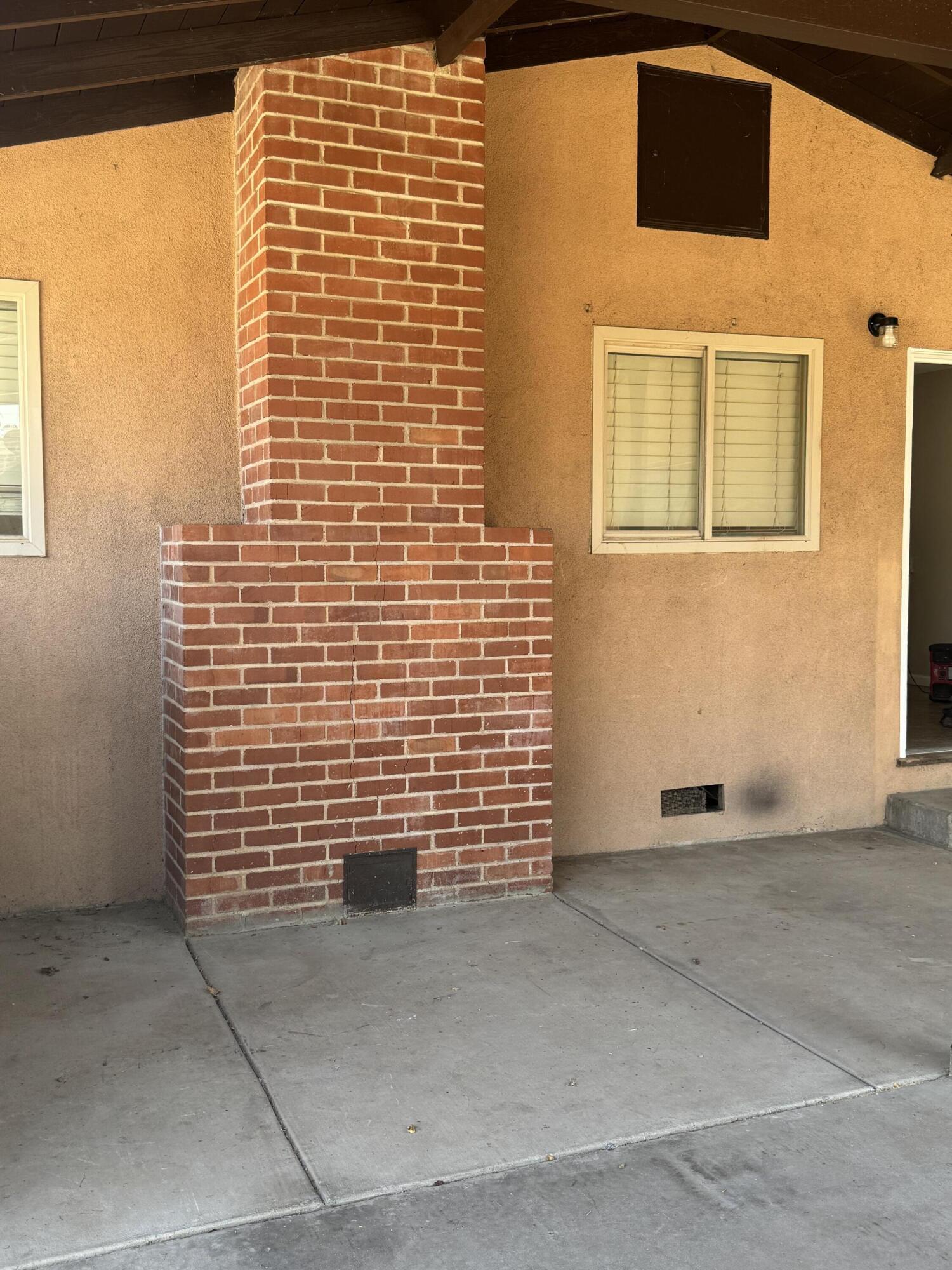 1609 Pleasant Way, Hanford, CA 93230
