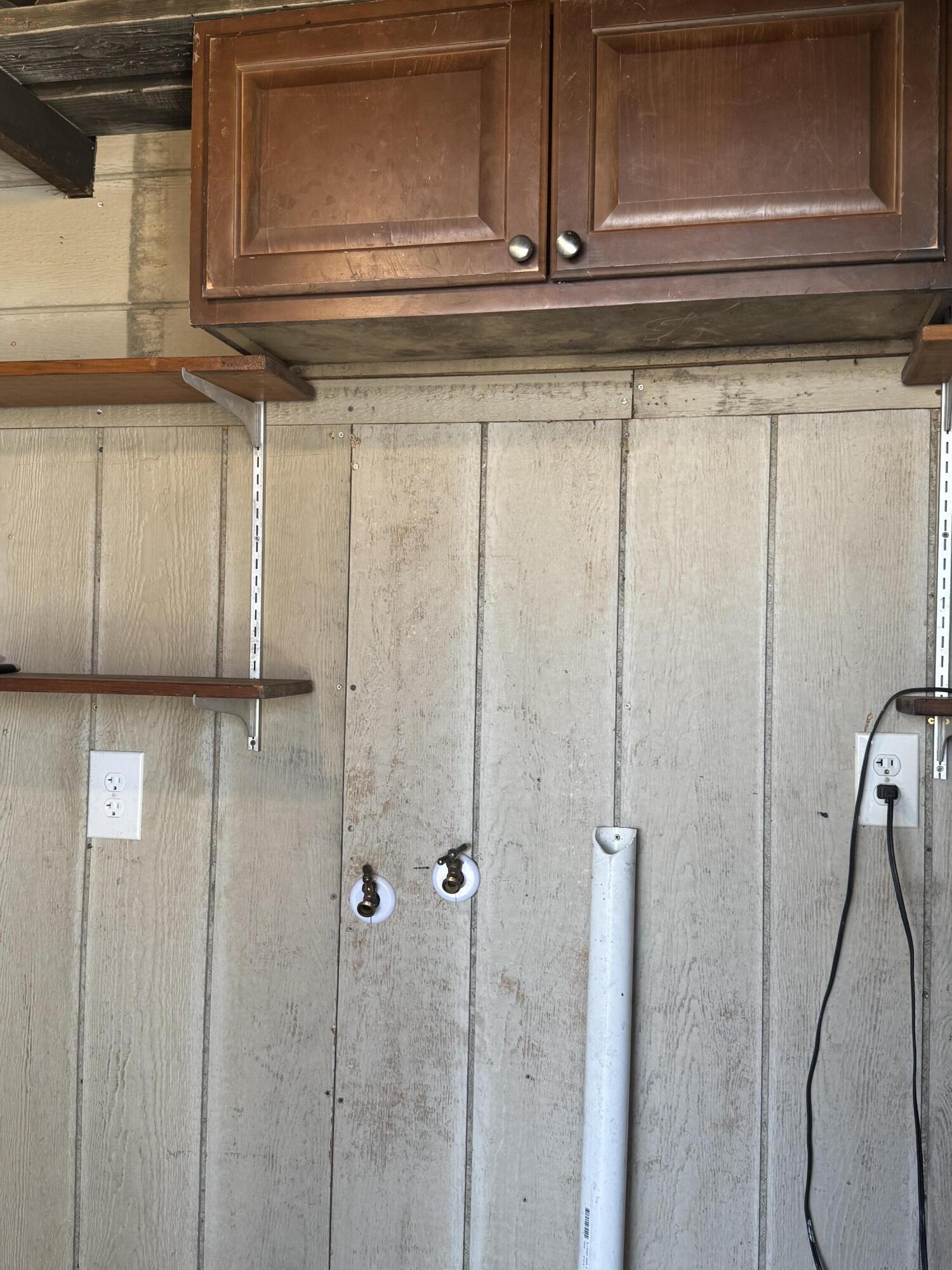 1609 Pleasant Way, Hanford, CA 93230