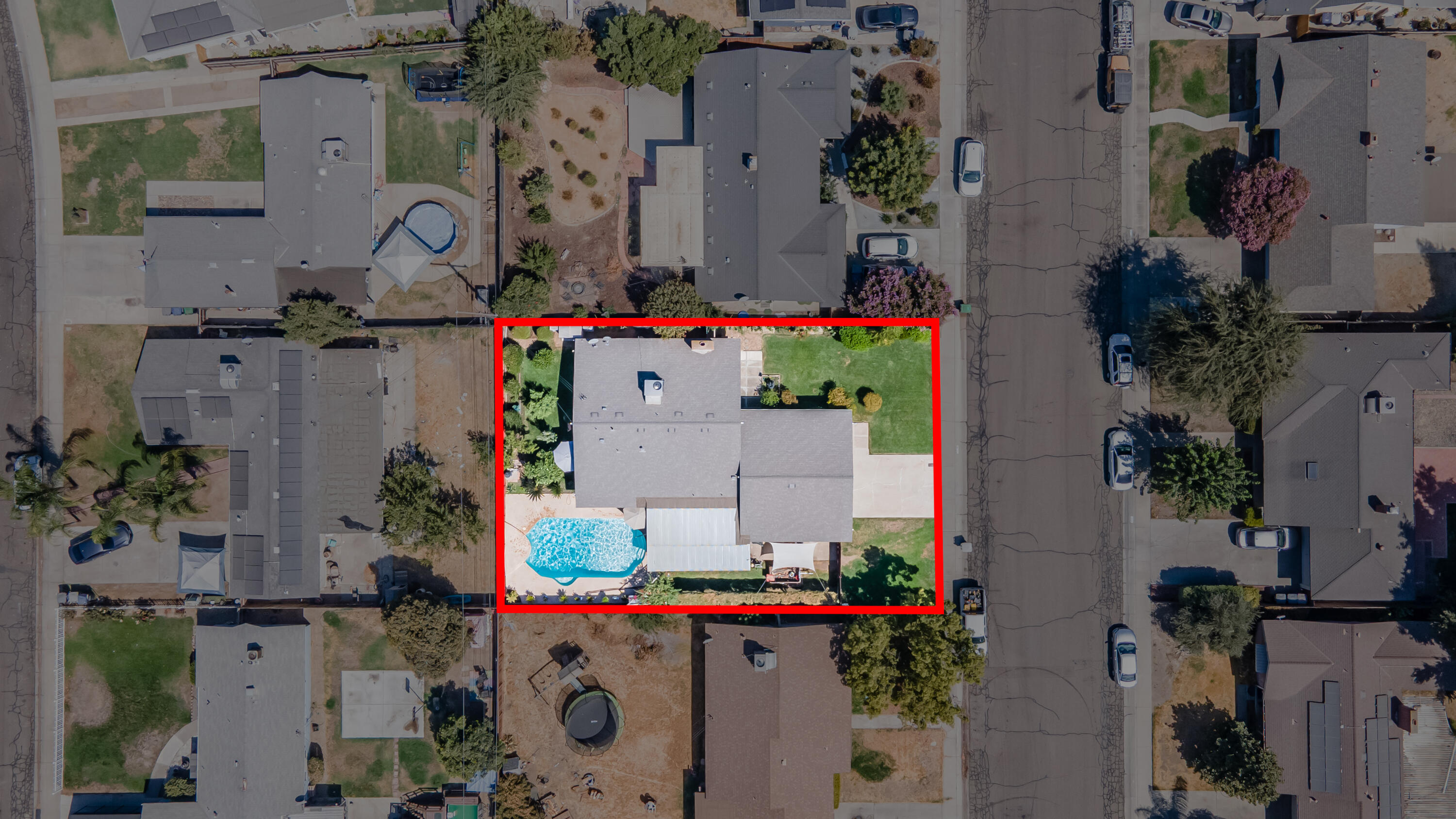 1101 S Mountain St, Visalia, CA 93277