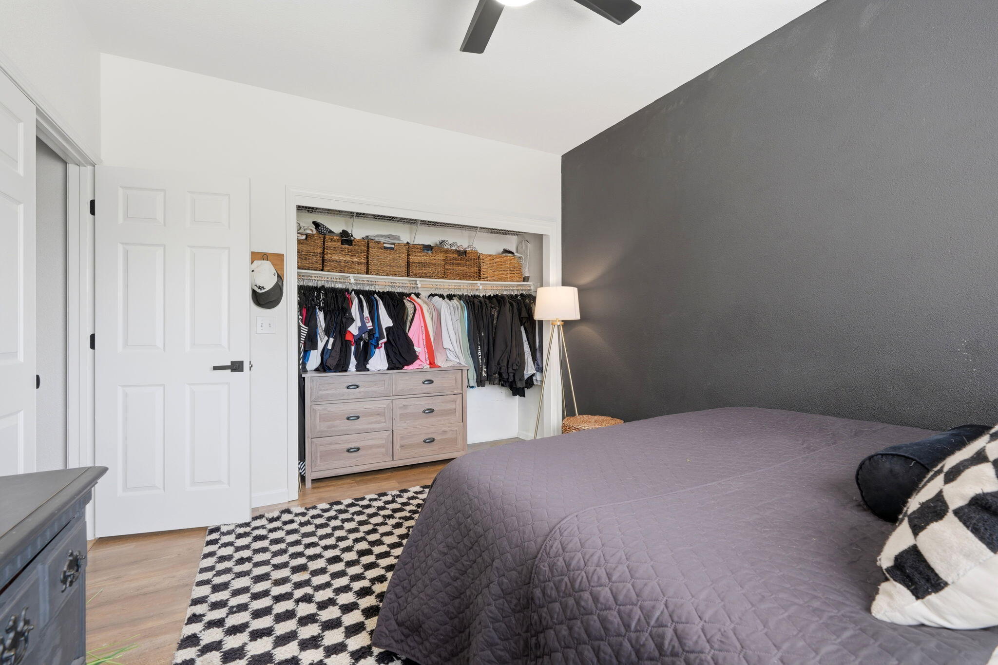 1858 E Mono Pl, Tulare, CA 93274