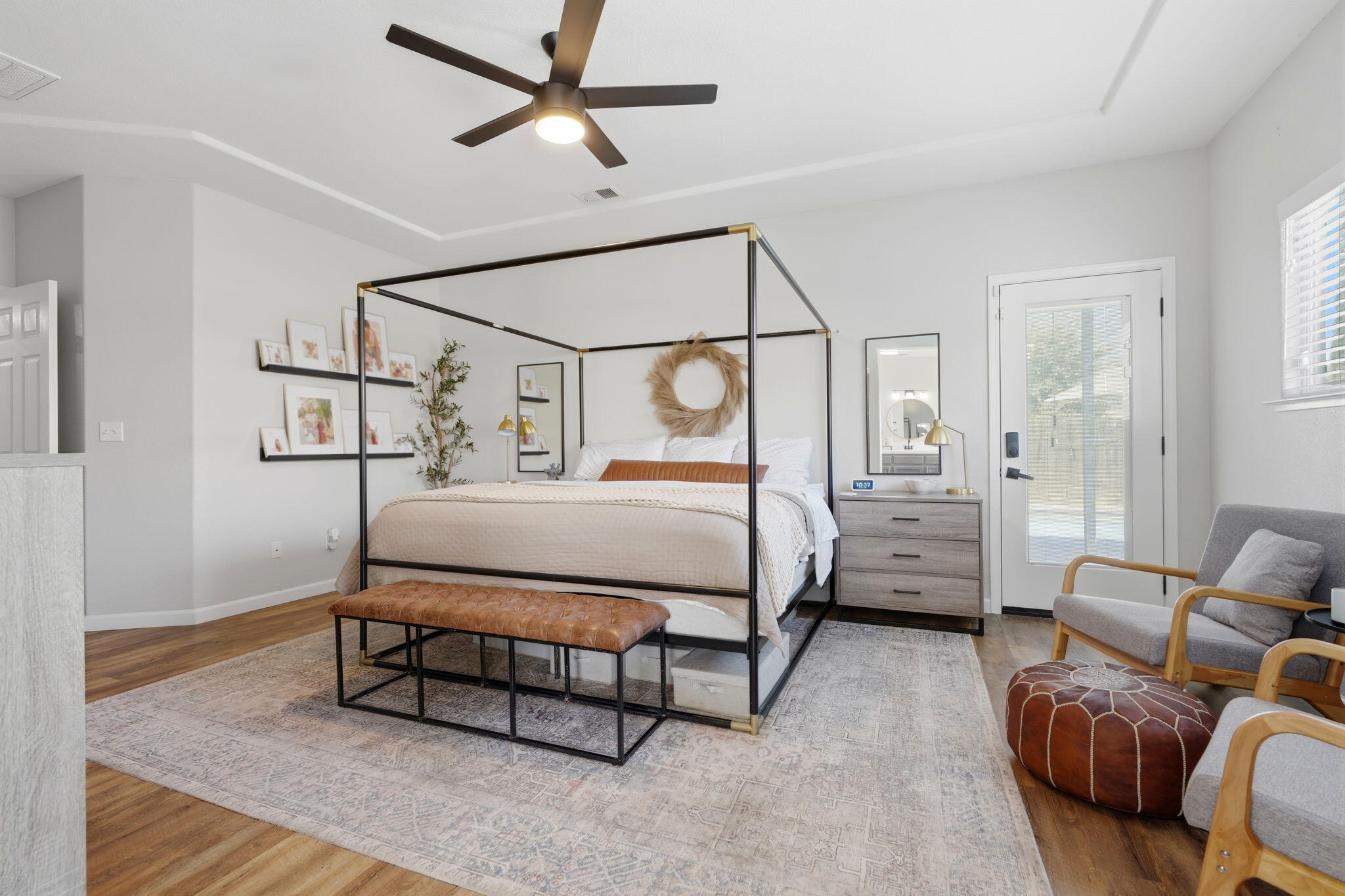 1858 E Mono Pl, Tulare, CA 93274