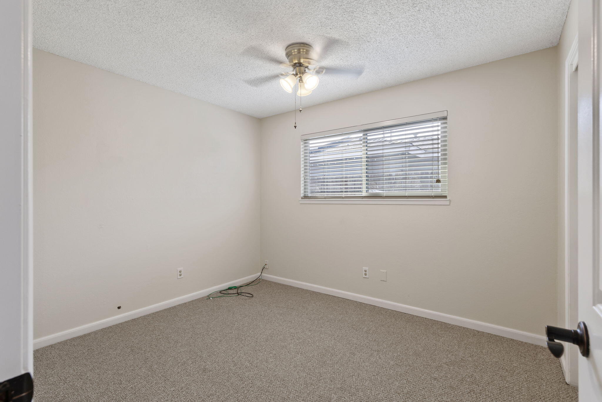 3705 S County Center, Visalia, CA 93277