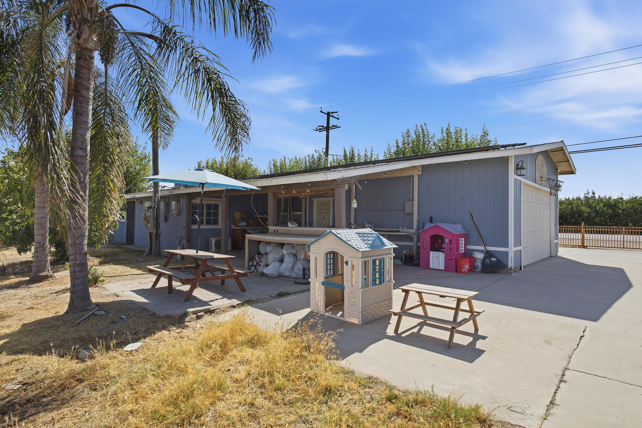3582 S Pratt St, Tulare, CA 93274