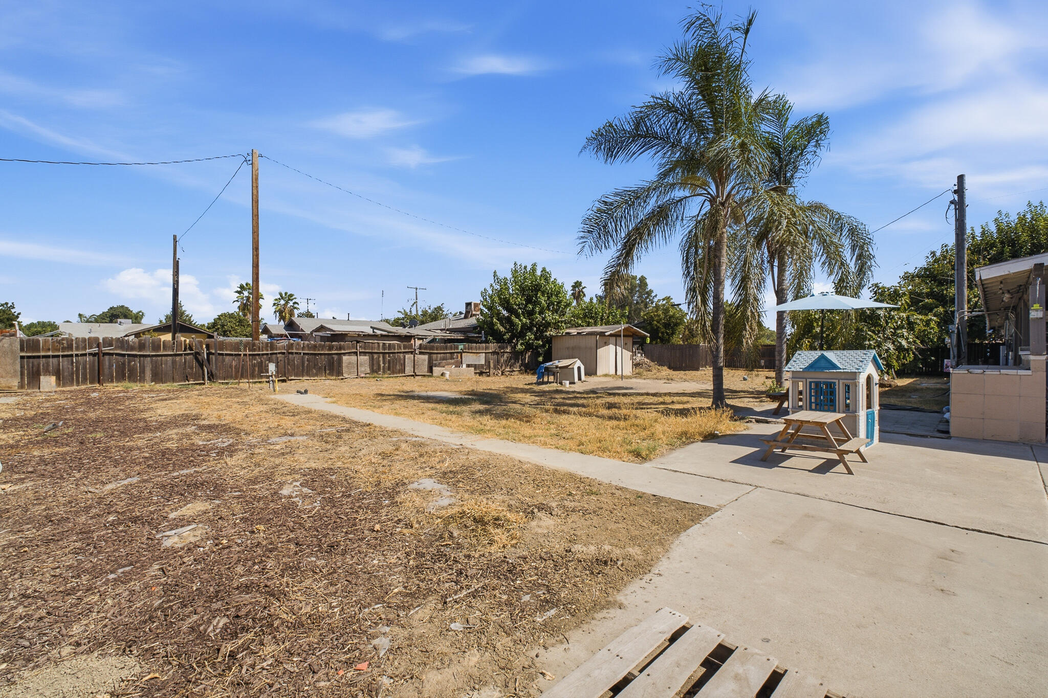 3582 S Pratt St, Tulare, CA 93274
