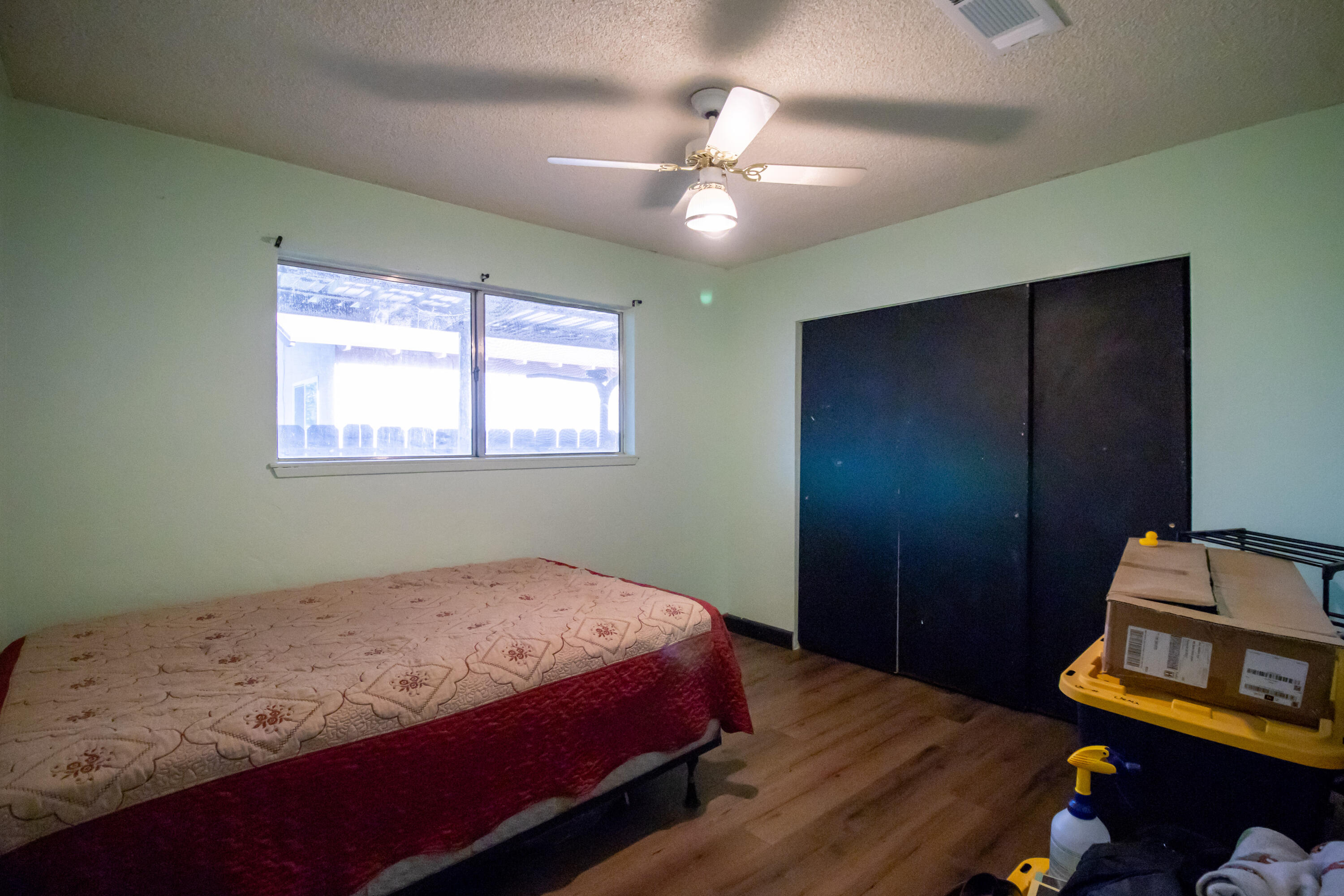 460 N Walch St, Porterville, CA 93257