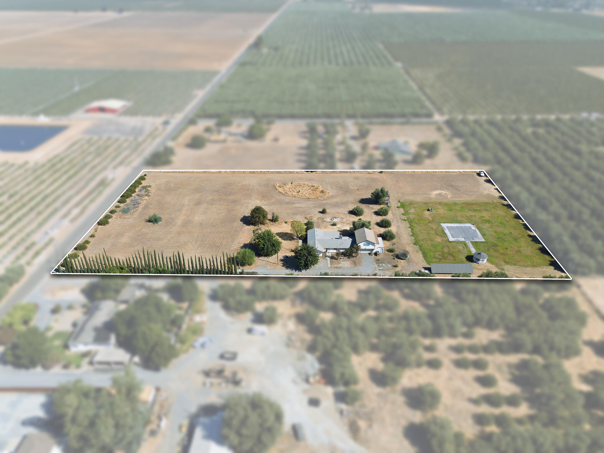 24606 Rd 212, Lindsay, CA 93247