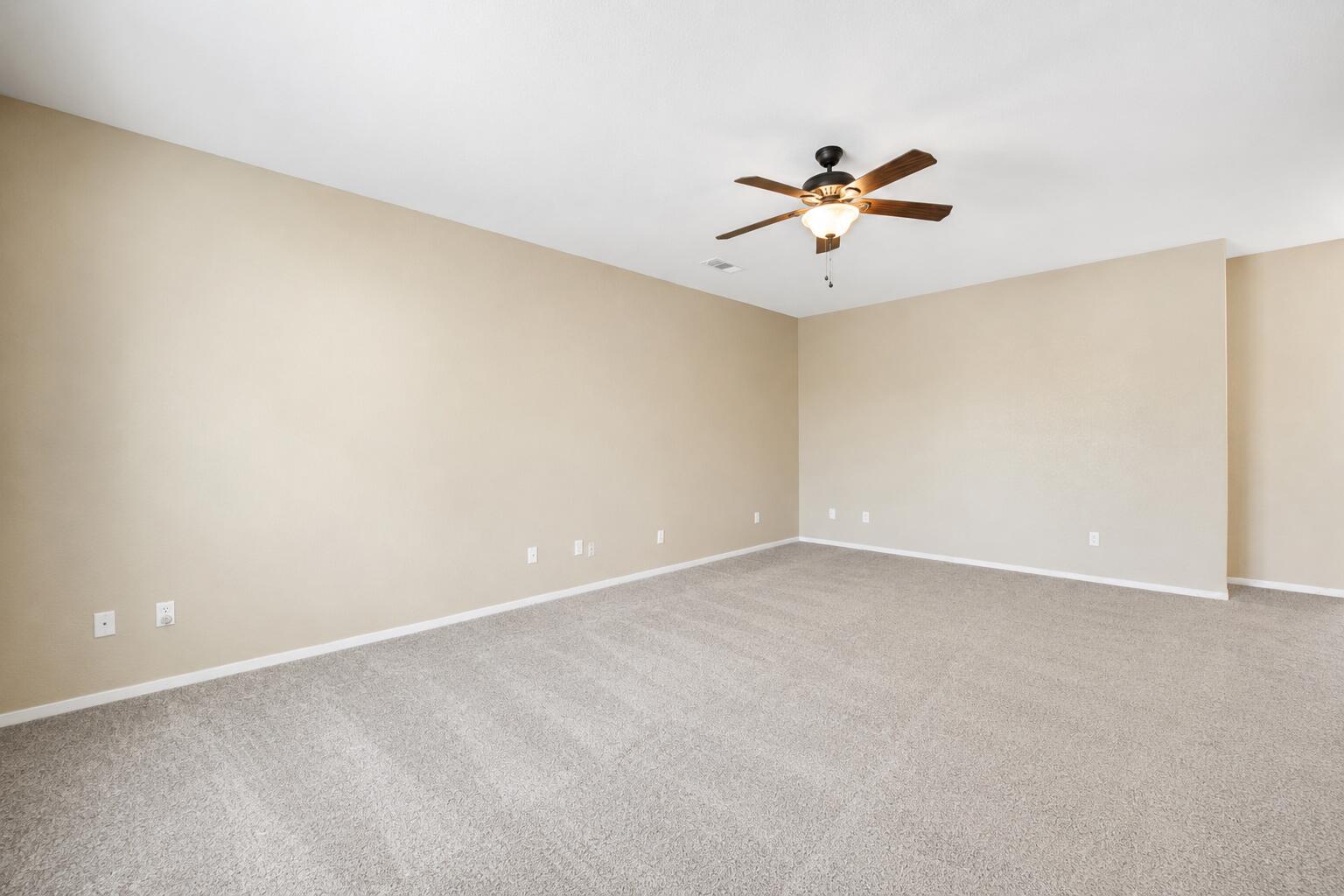 1140 Bargetto Ct, Tulare, CA 93274