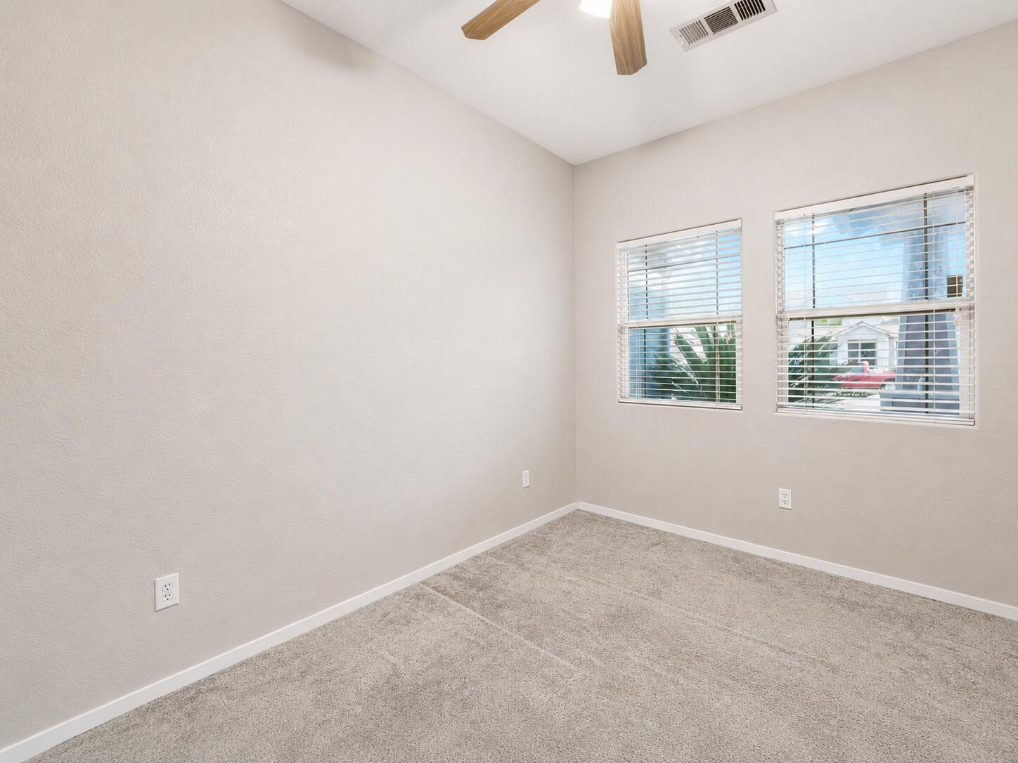 1140 Bargetto Ct, Tulare, CA 93274
