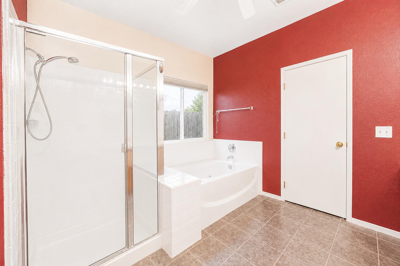 1140 Bargetto Ct, Tulare, CA 93274
