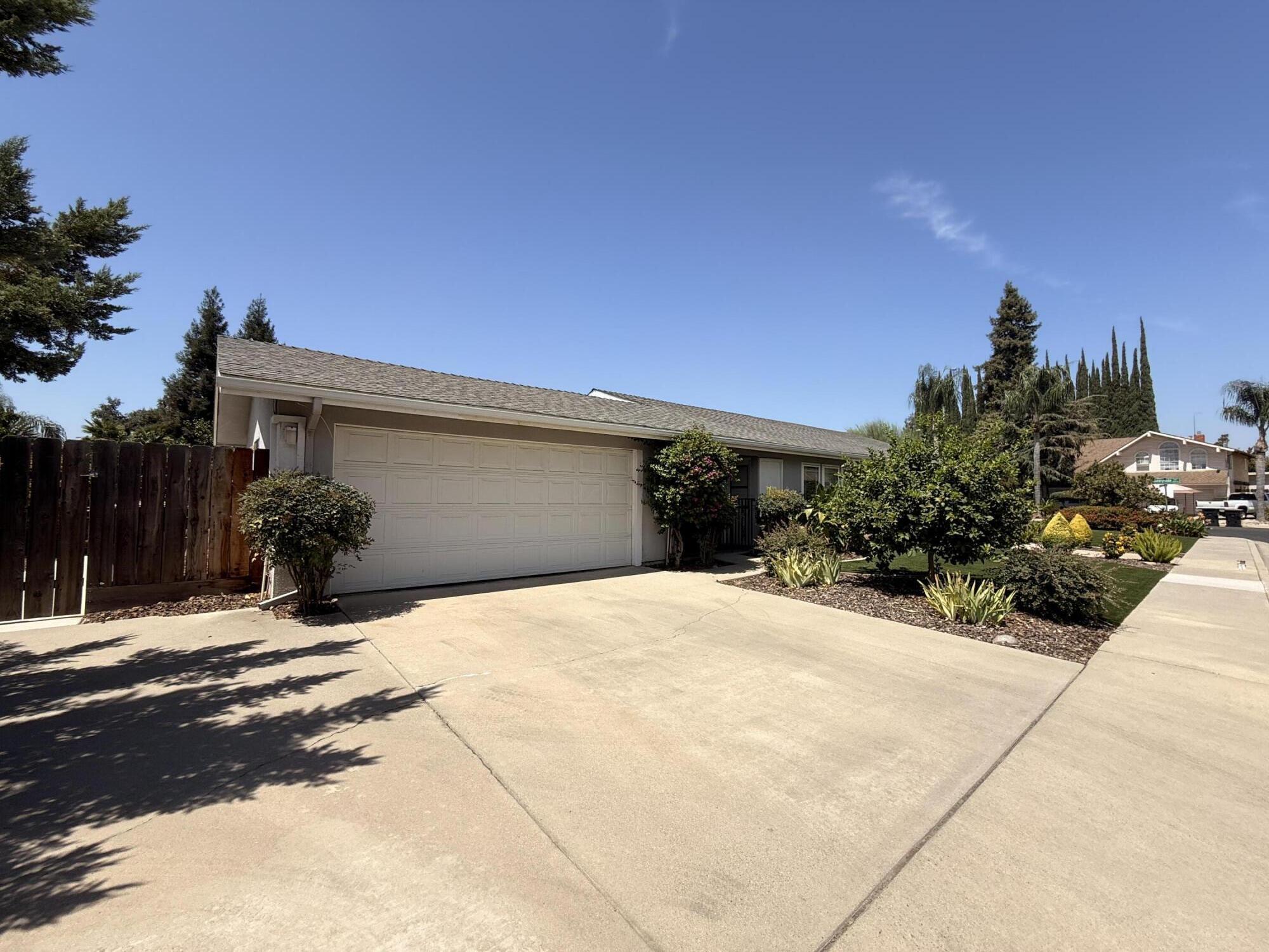 3141 S Vintage St, Visalia, CA 93277