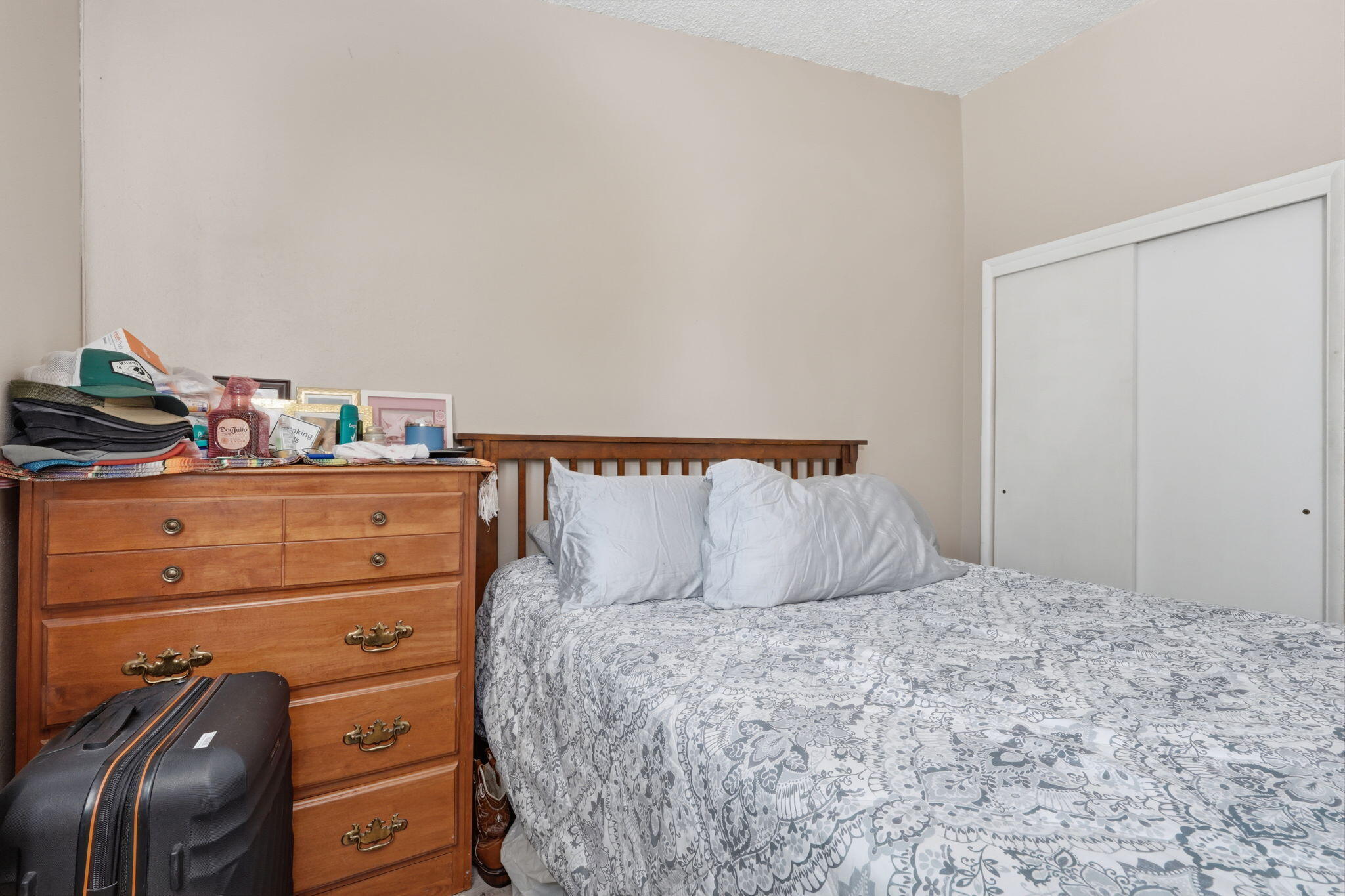 1311 N Cain, Visalia, CA 93292