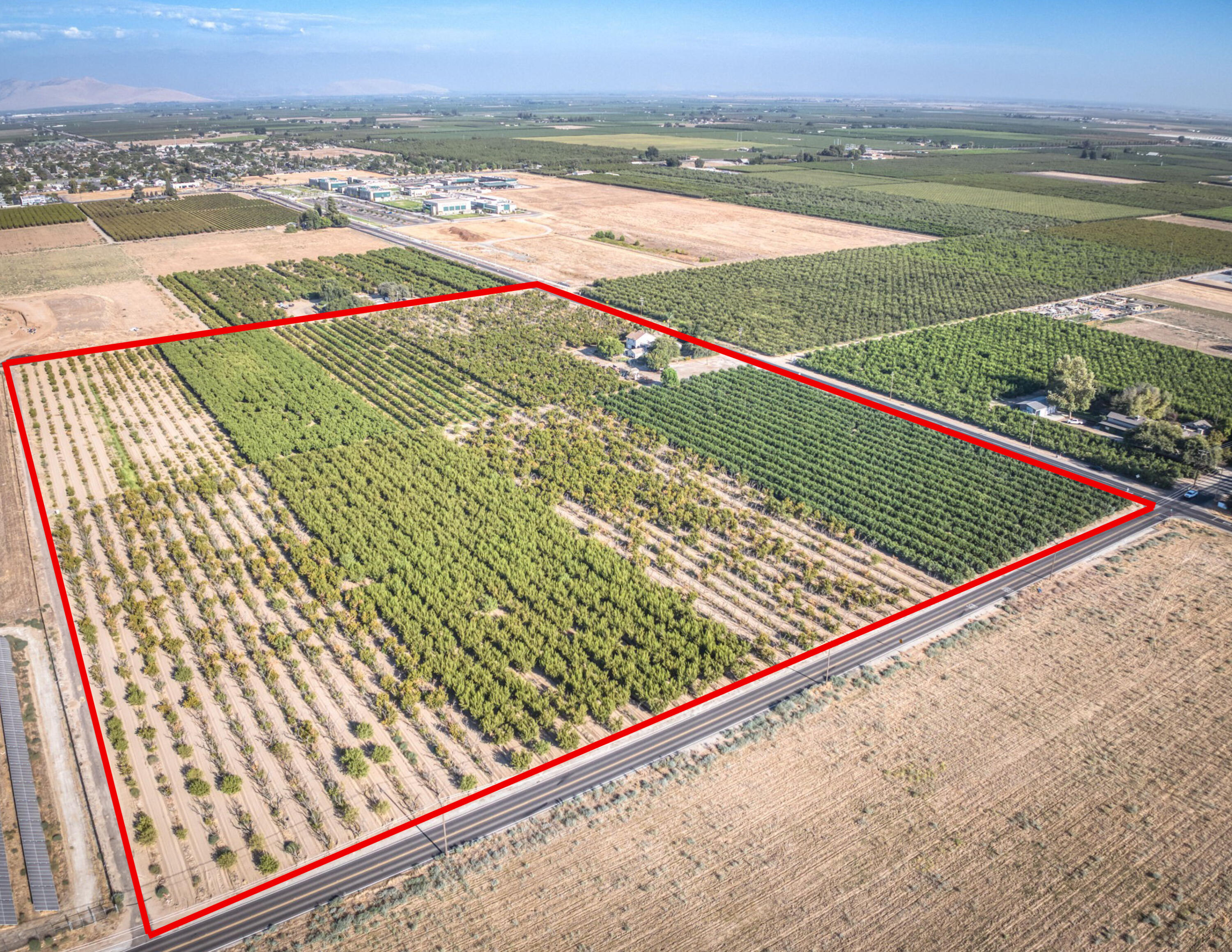 7522 Avenue 408, Dinuba, CA 93618