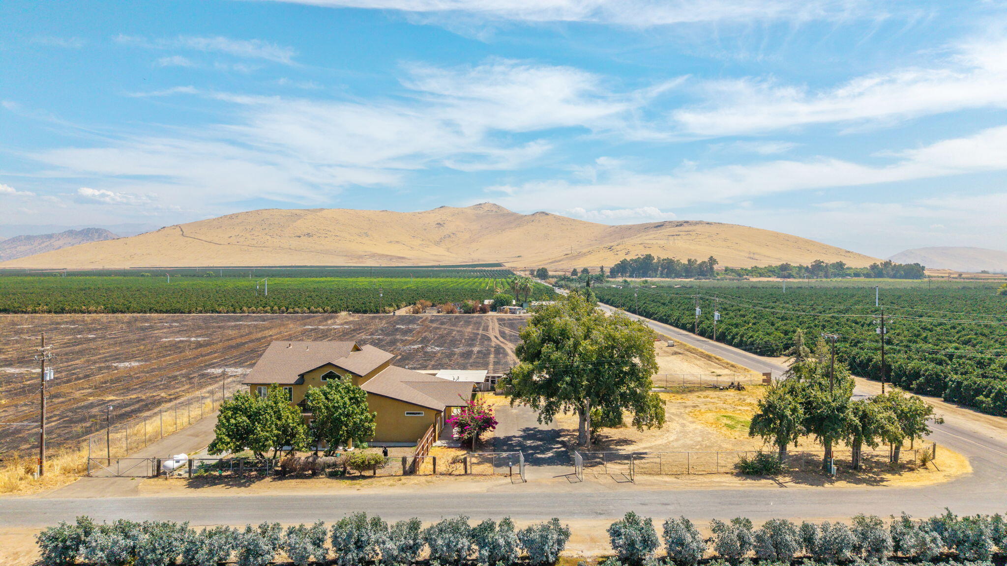 14010 Avenue 400, Cutler, CA 93615